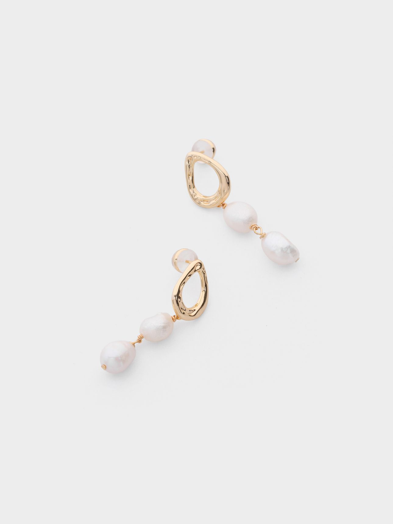 עגילי שרשרת פנינים