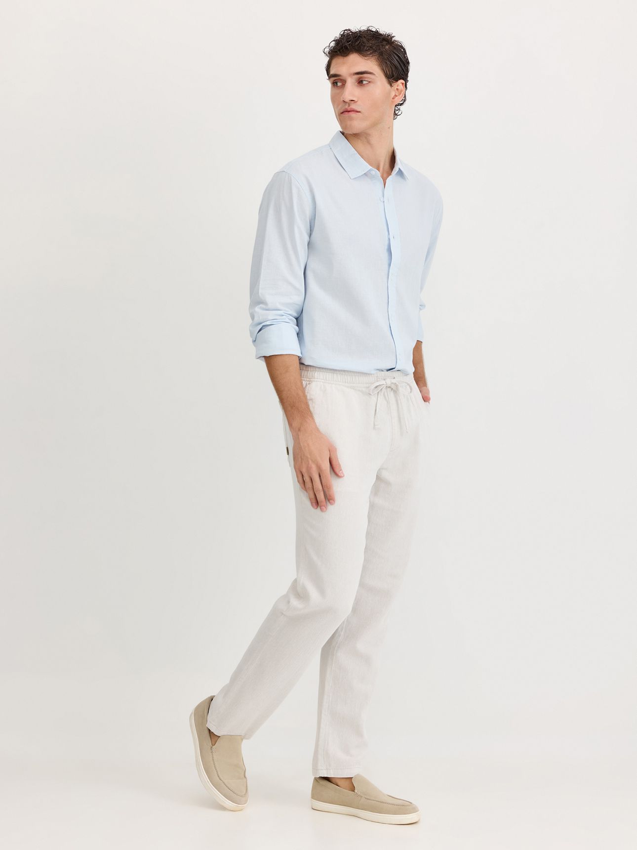 חולצה מכופתרת ארוכה שילוב פשתן