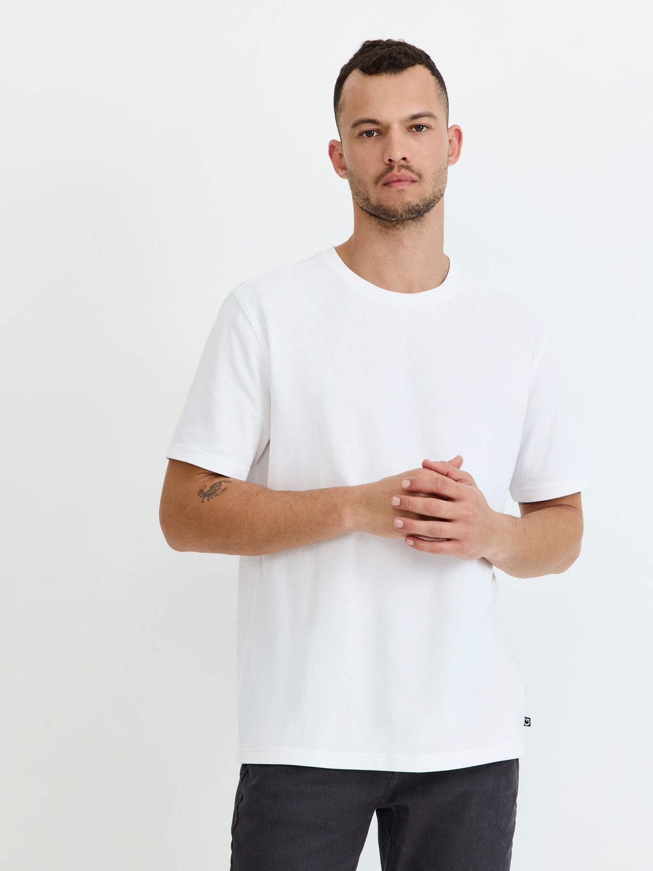 טי שירט G ניקי פיקה