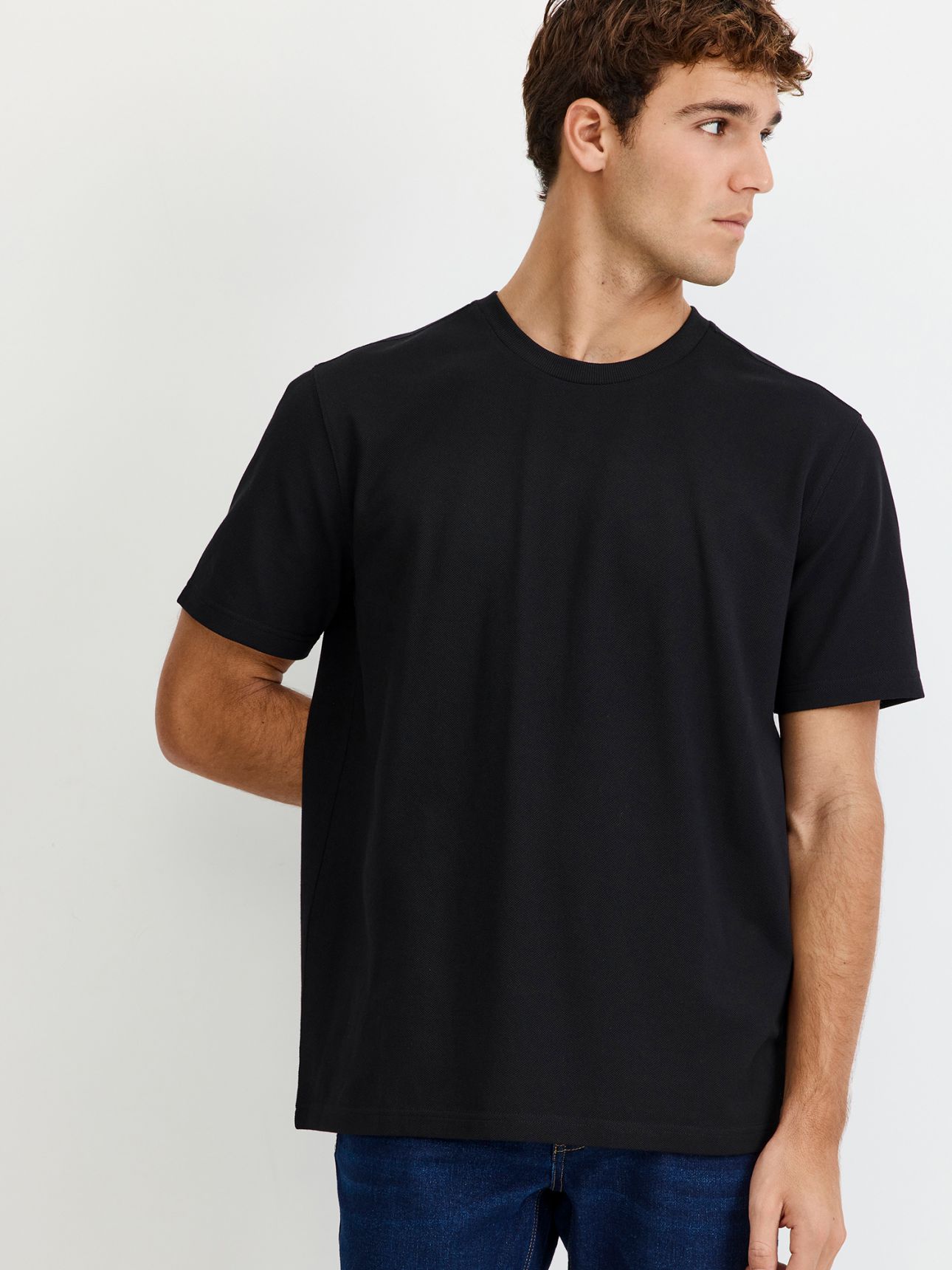 טי שירט G ניקי פיקה