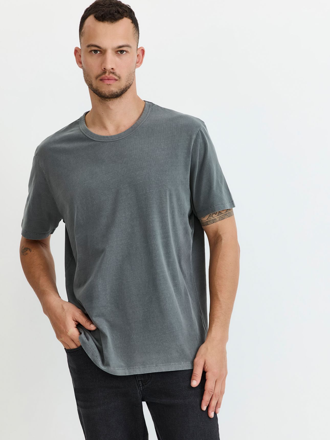 טי שירט Regular G