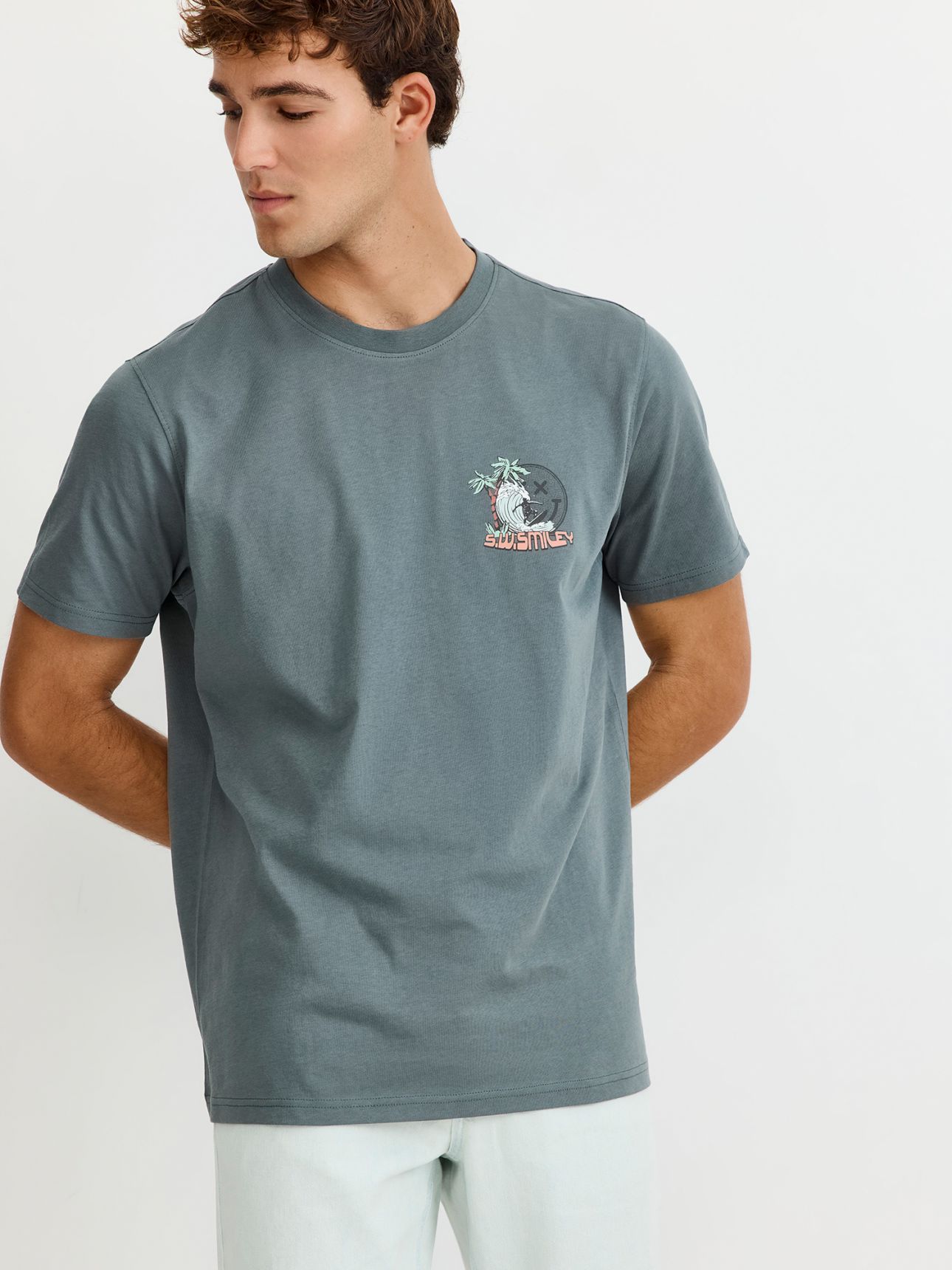 טי שירט קצרה דפוס חוף