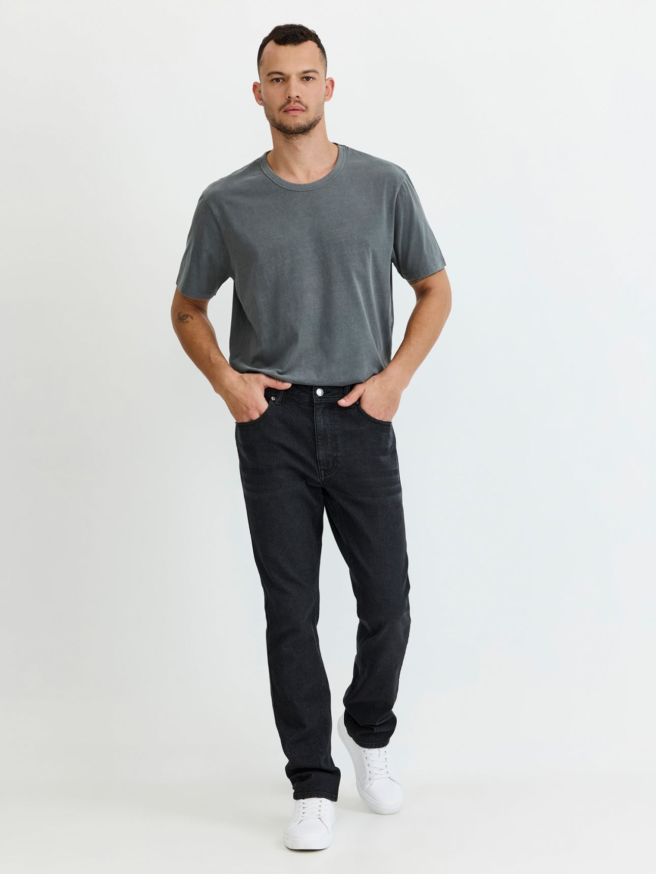 ג’ינס slim גולפר