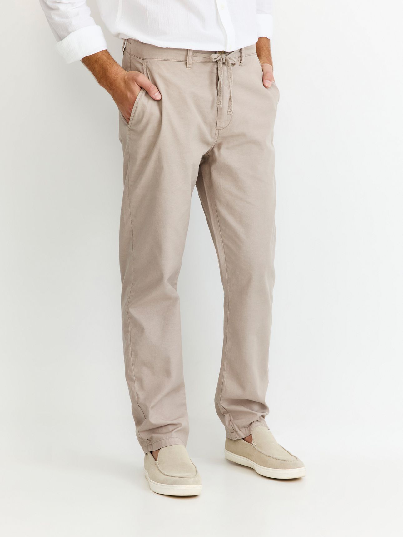 מכנסh צ’ינו בשילוב שרוך