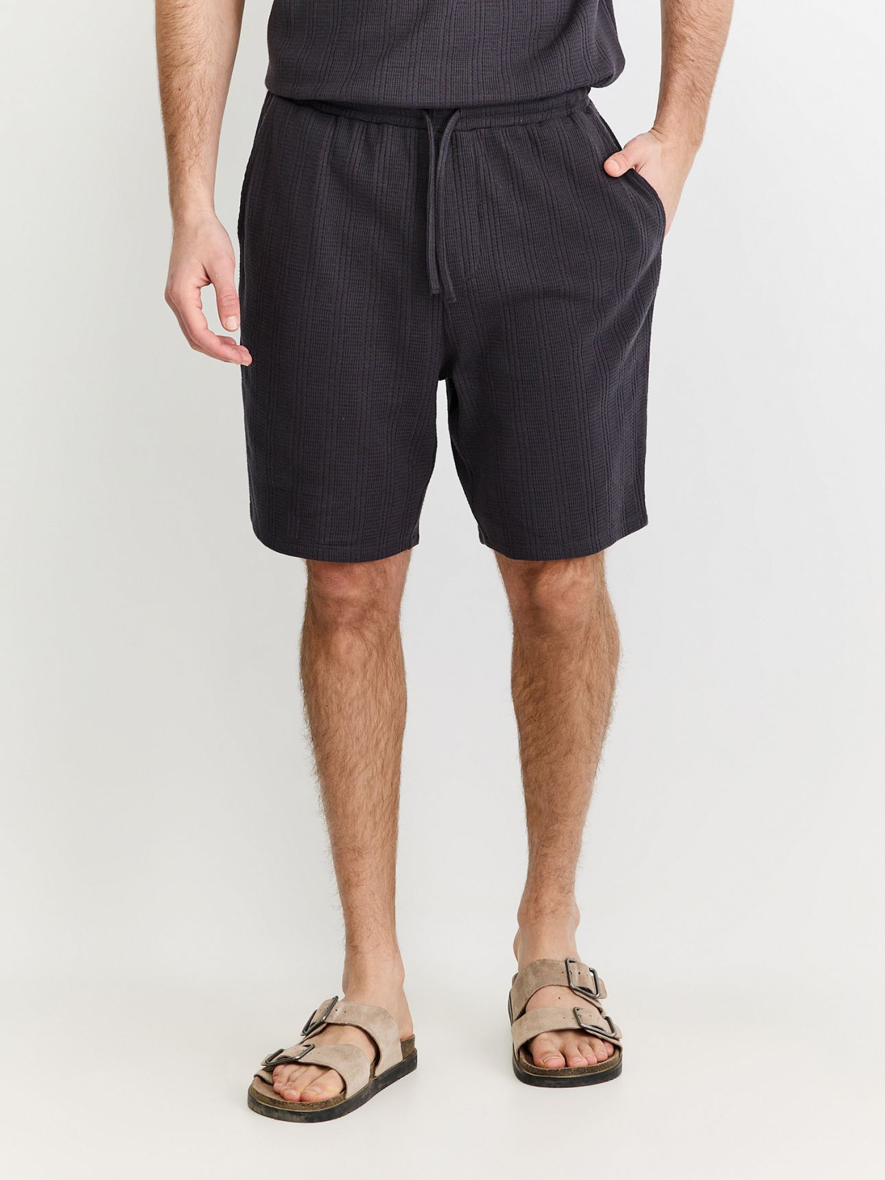 מכנסי ברמודה וופל פסים