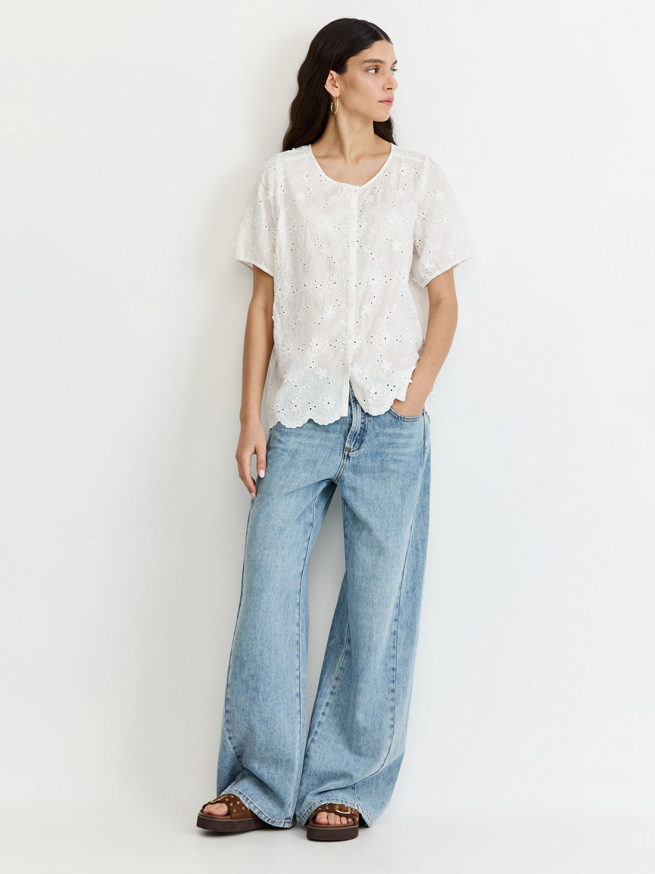 חולצת טקסטורה רקומה