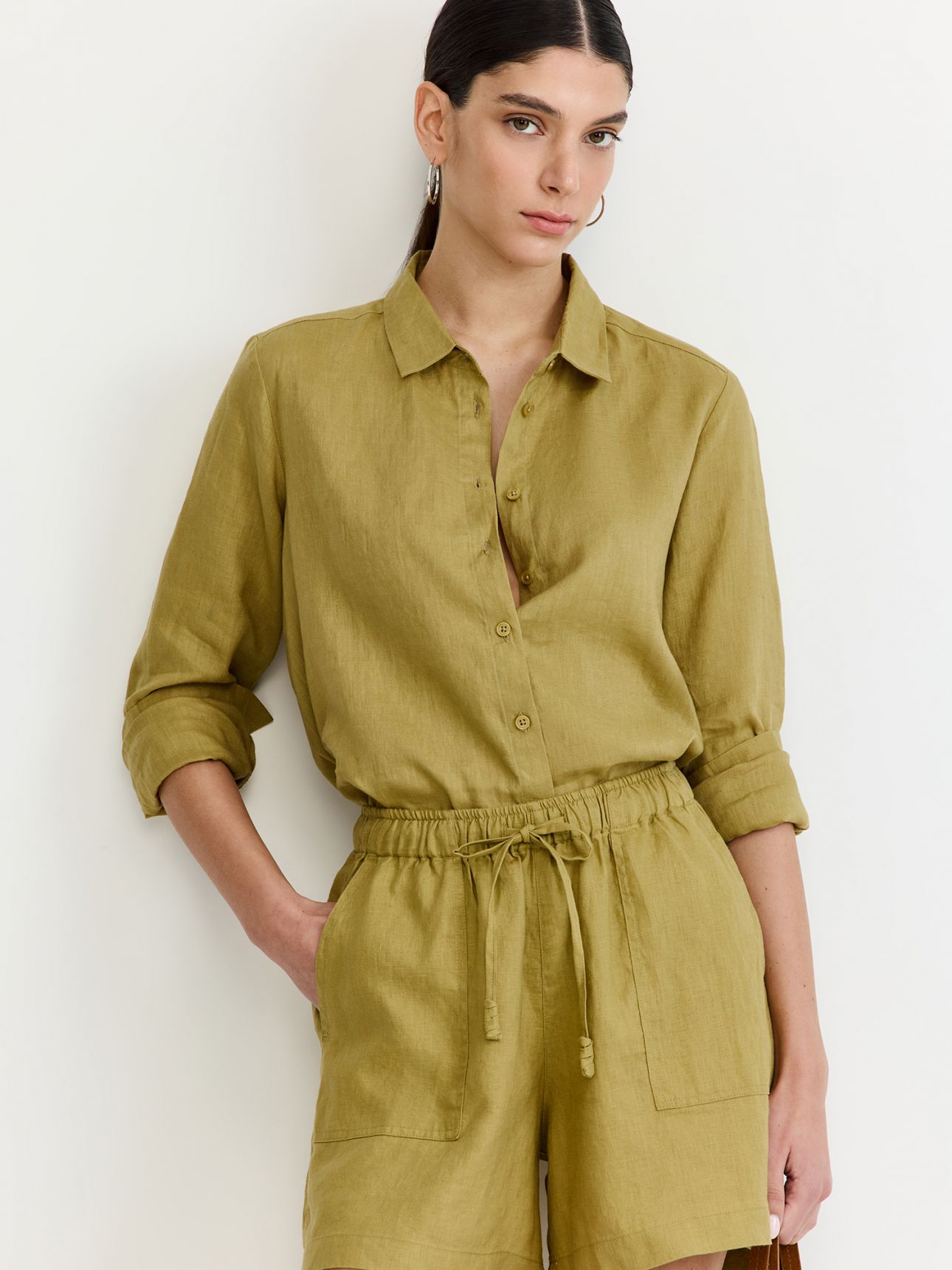 חולצה מכופתרת פשתן