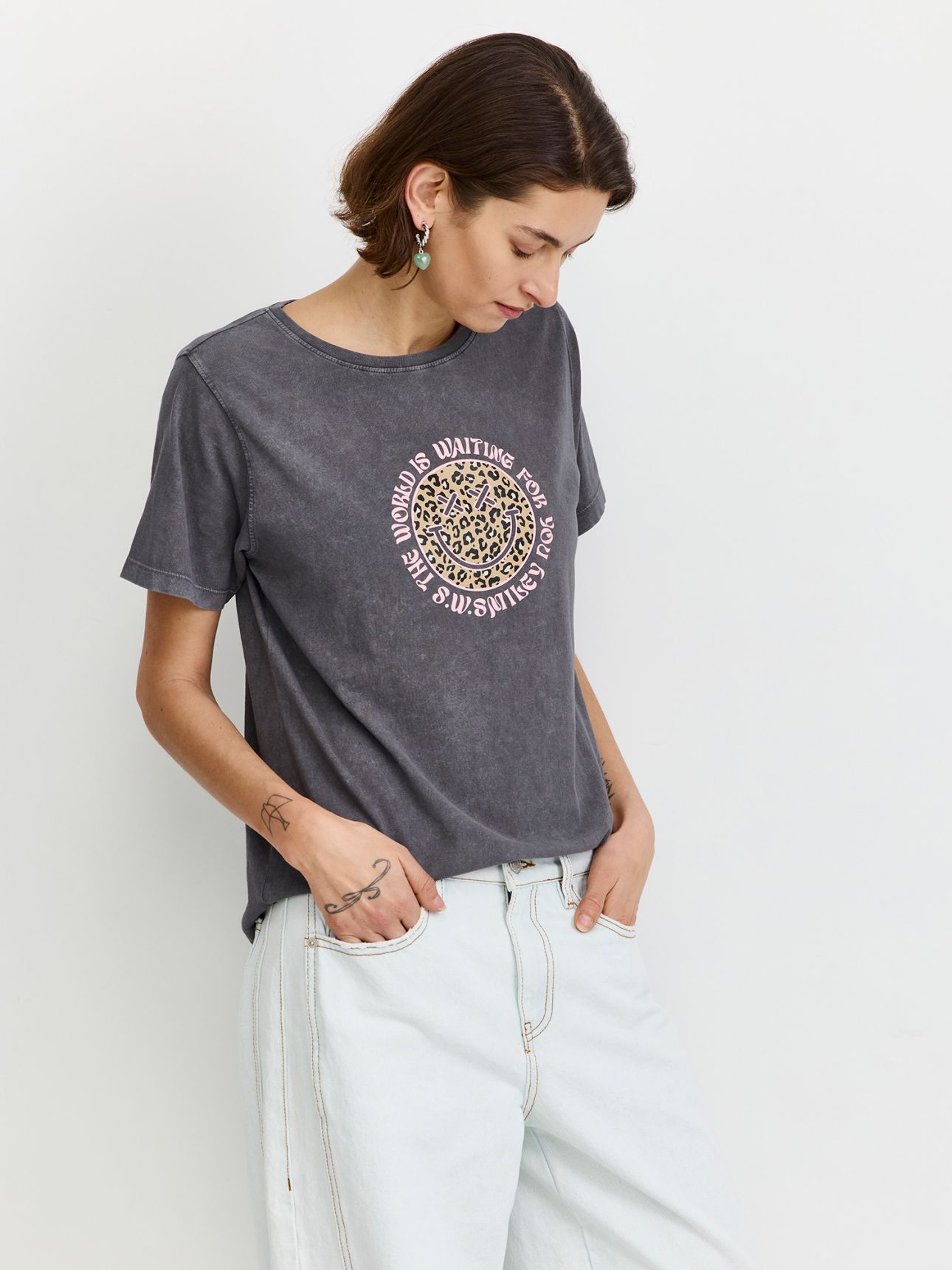 טי שירט סמיילי