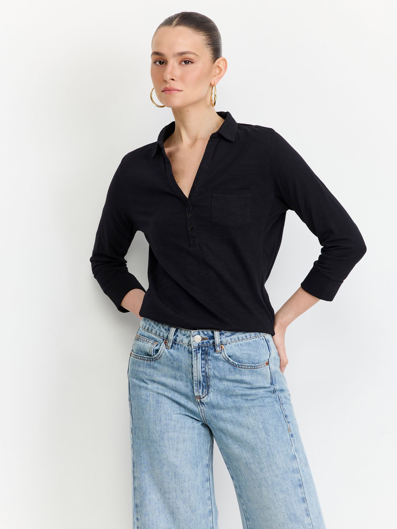 טי שירט כפתורים שרוול 3/4