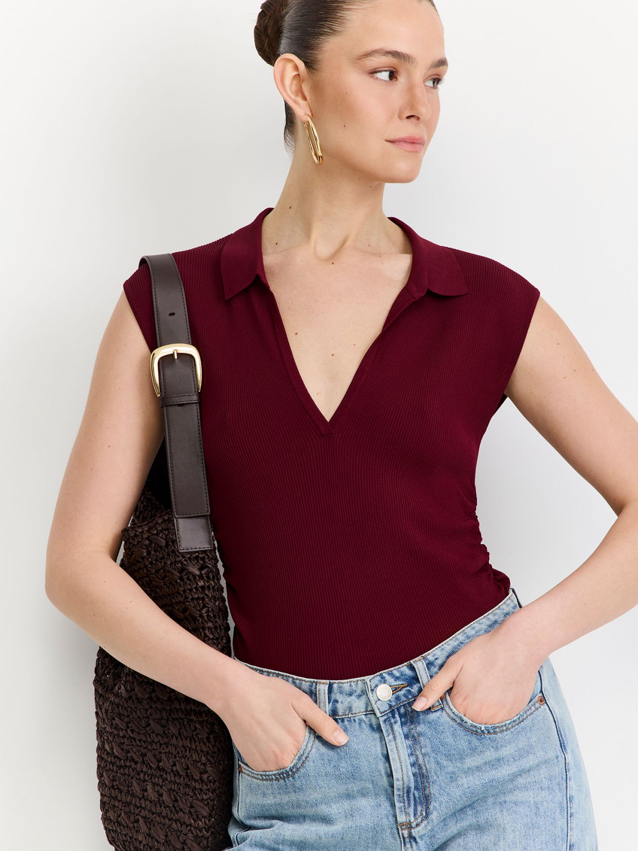 טי שירט פולו סרוגה