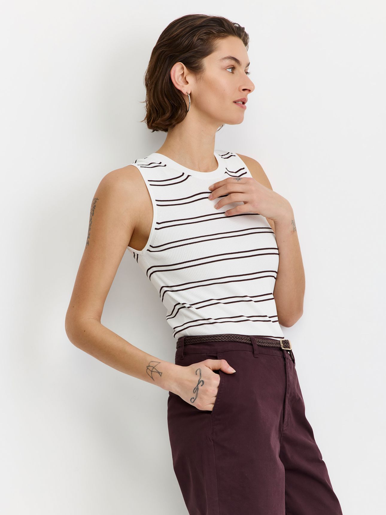 גופיה סרוגה