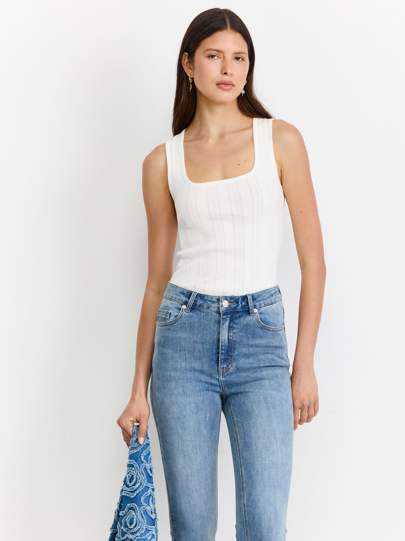 גופיית סריג פוינטל