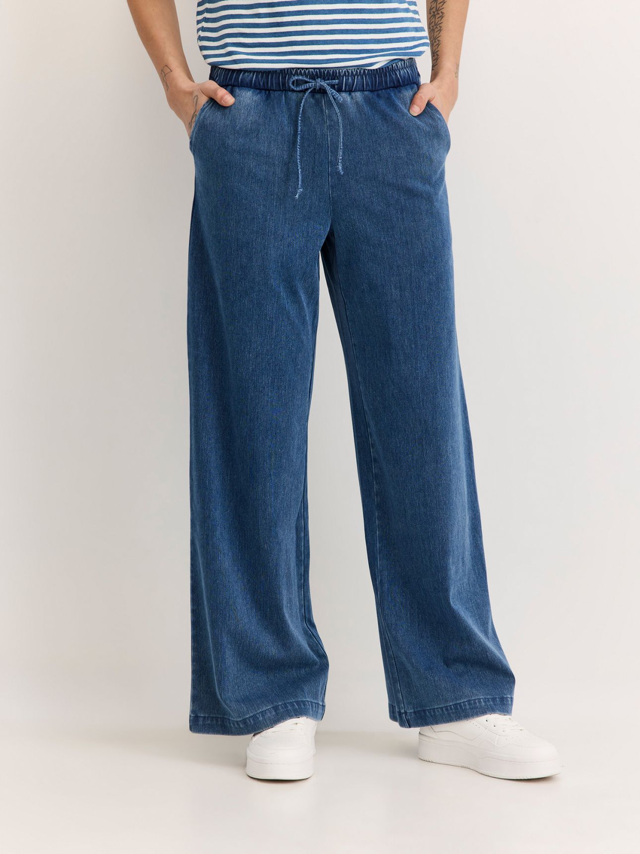 מכנסי פרנץ טרי במראה DENIM