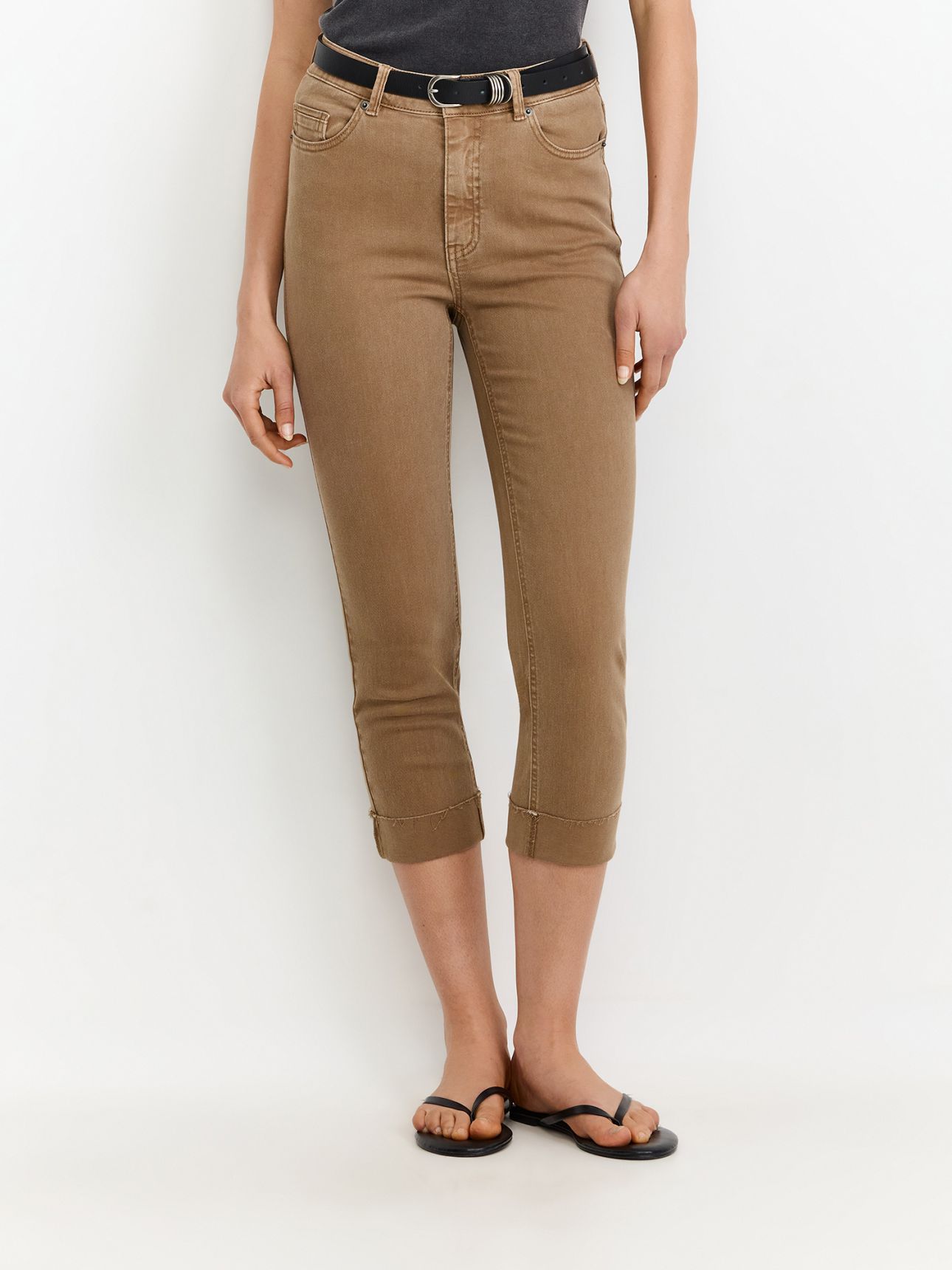 מכנסי חמש כיסים קפרי