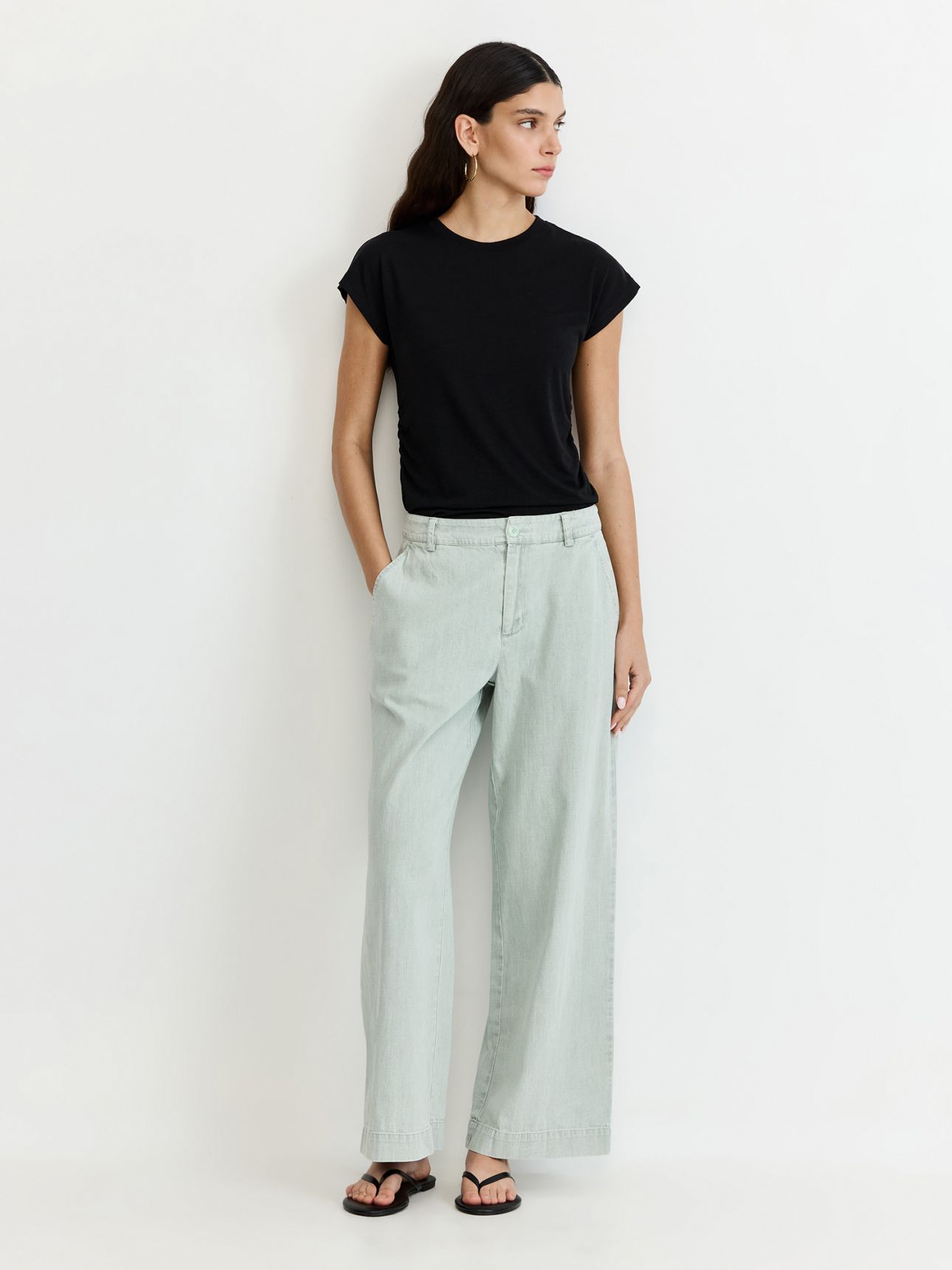 מכנסי צ’ינו רגל רחבה