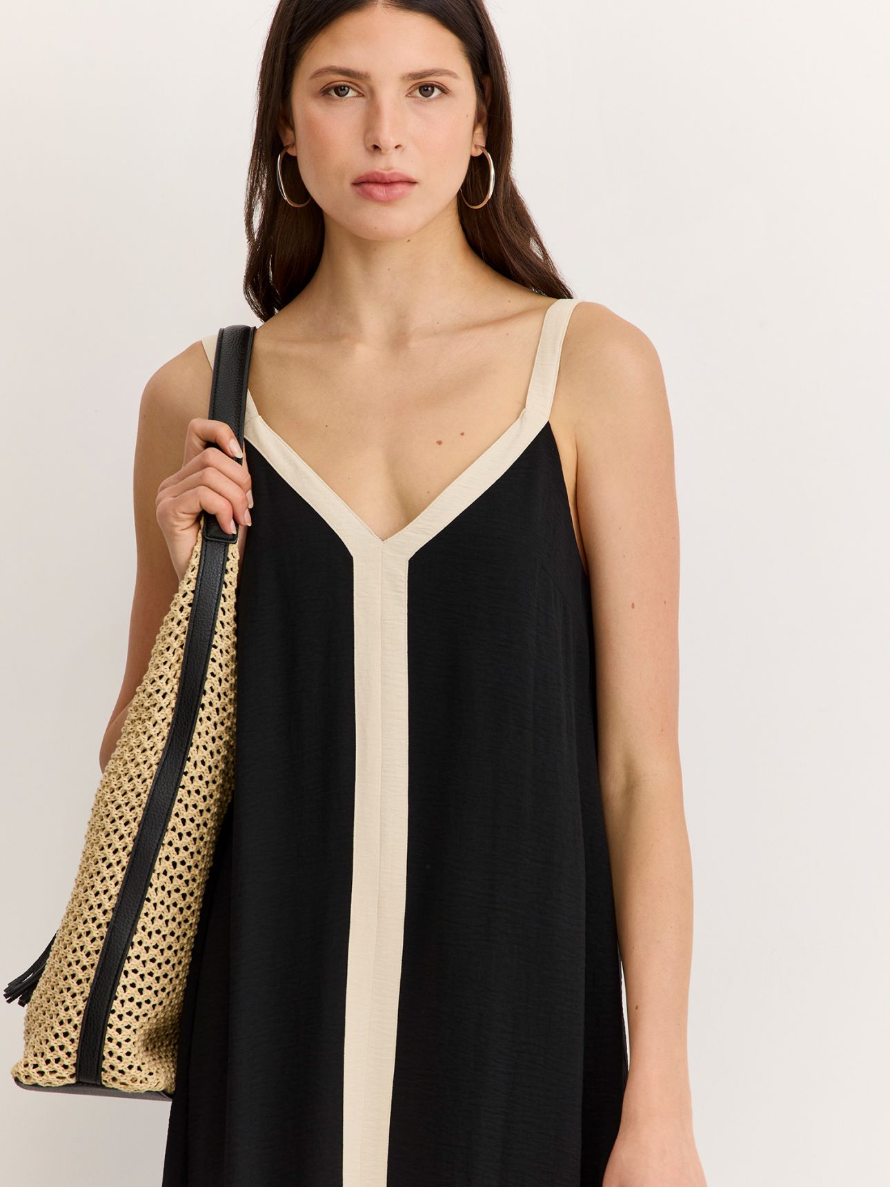 שמלת מקסי כתפיות פס קונטרסט