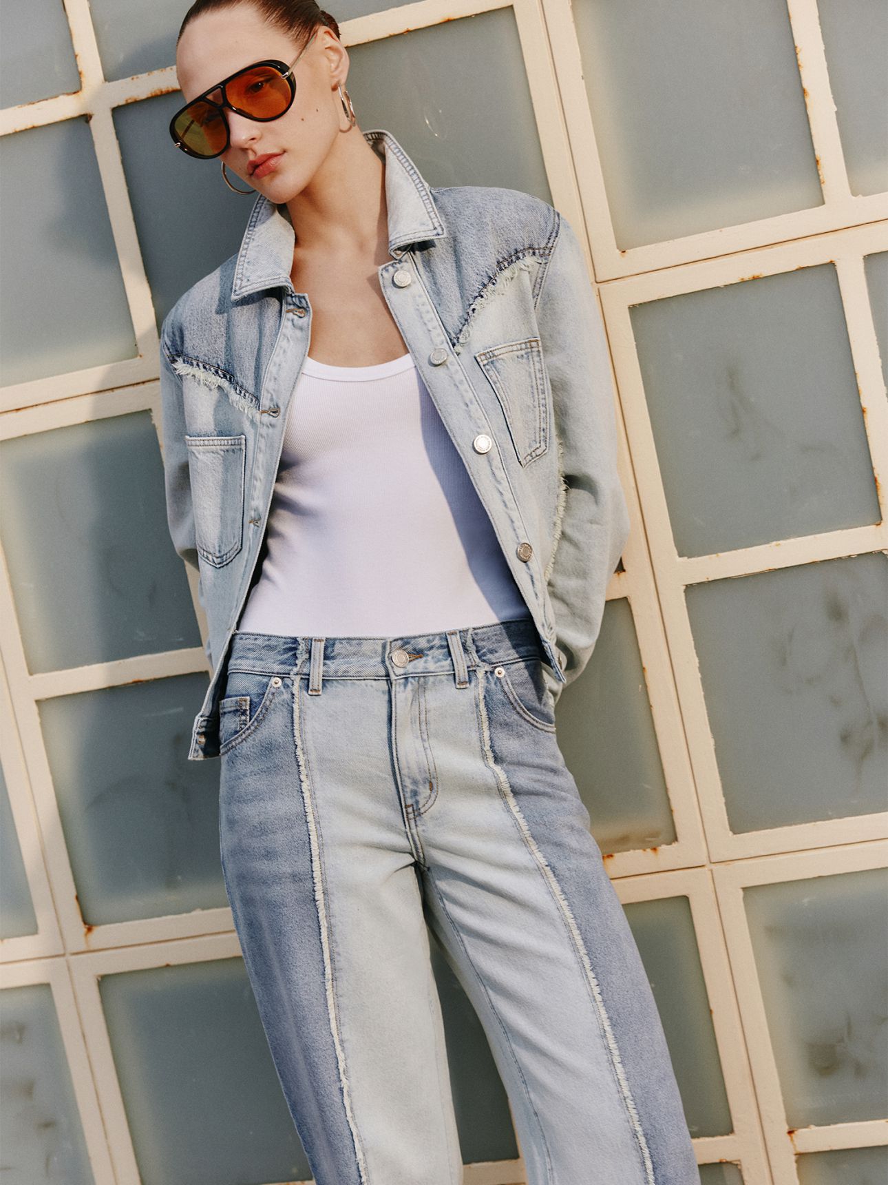 ז’קט ג’ינס בגזרת OVERSIZE