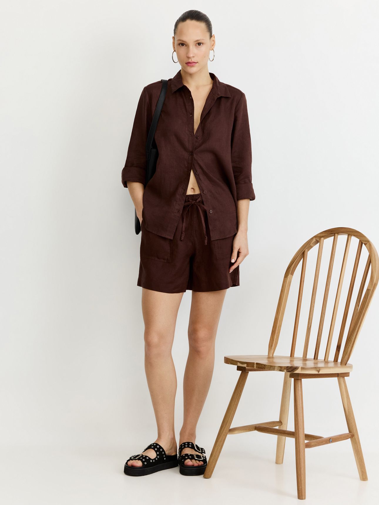 מכנסי ברמודה פשתן