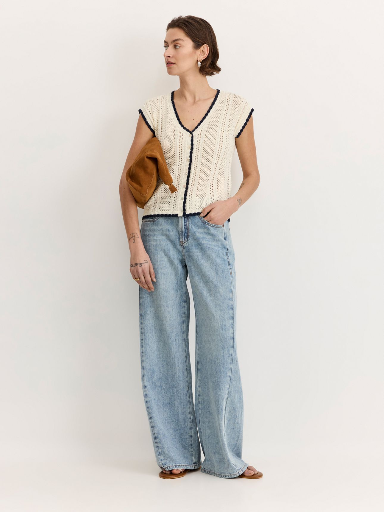 ג’ינס WIDE LEG תפר צד