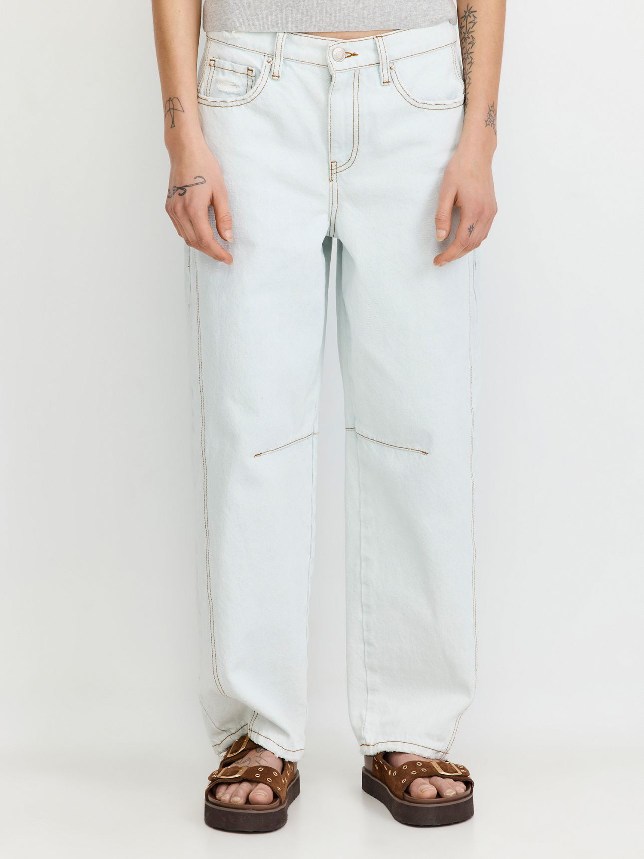 ג’ינס BAGGY מיתוג SMILEY