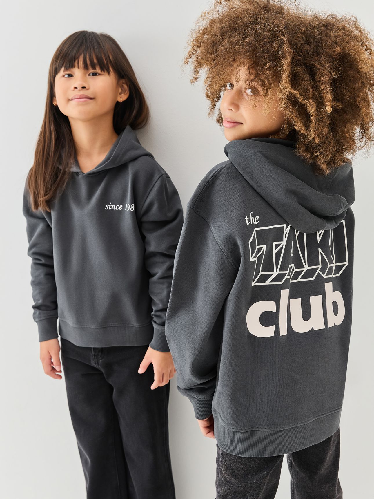 סווטשירט לוגו טאקי קלאב