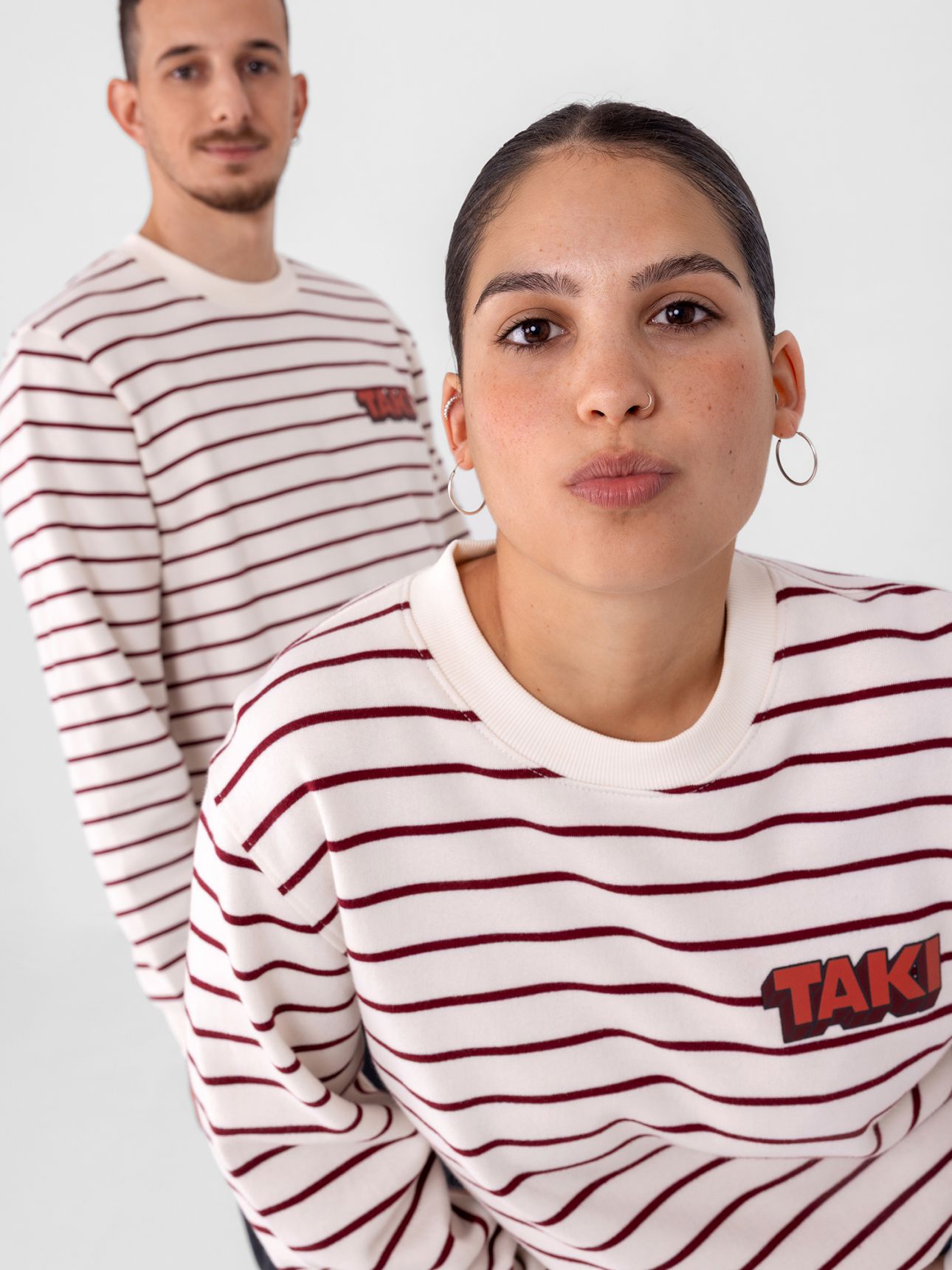 סווטשירט פס טאקי