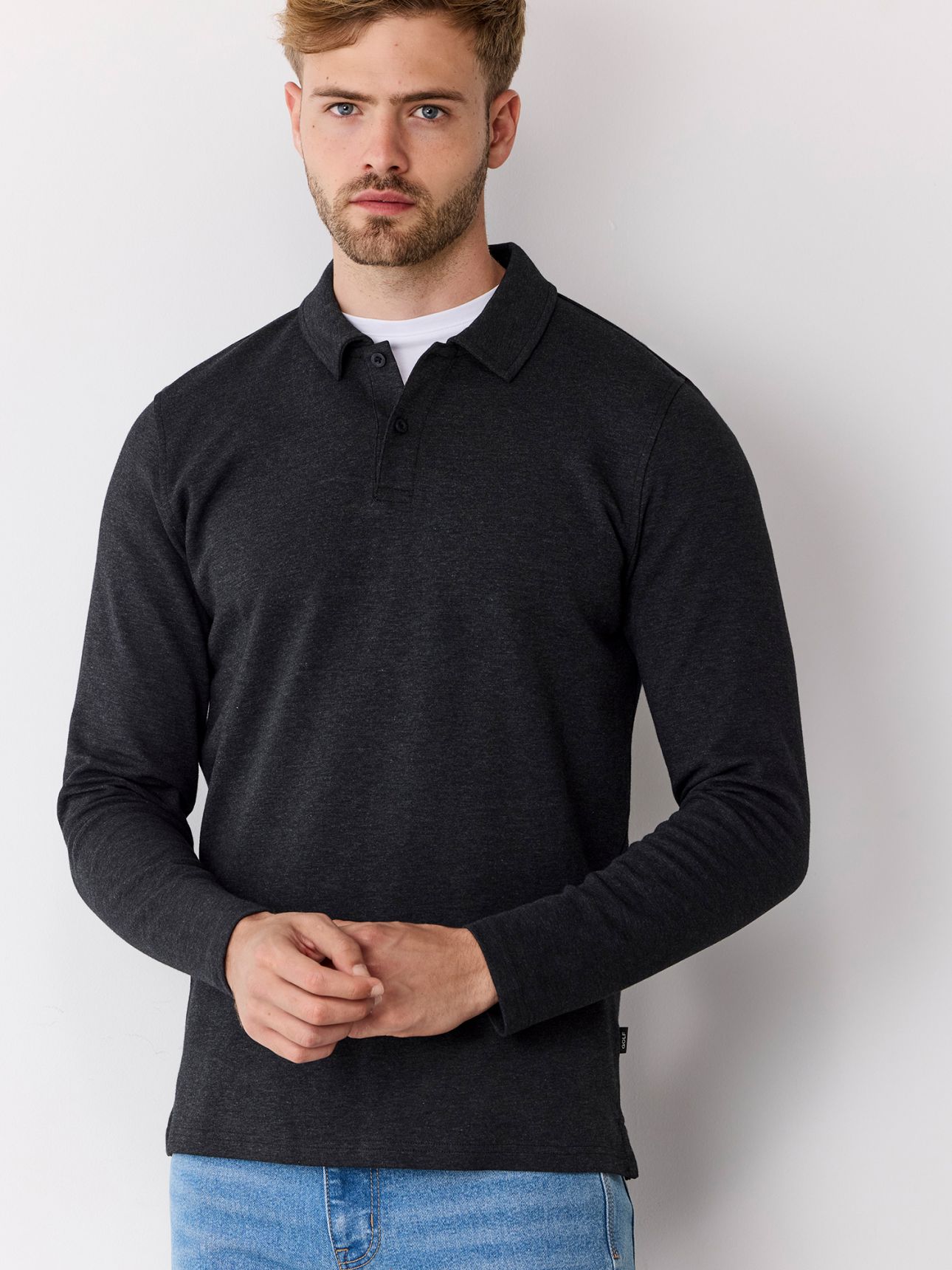 חולצת פולו קלאסית