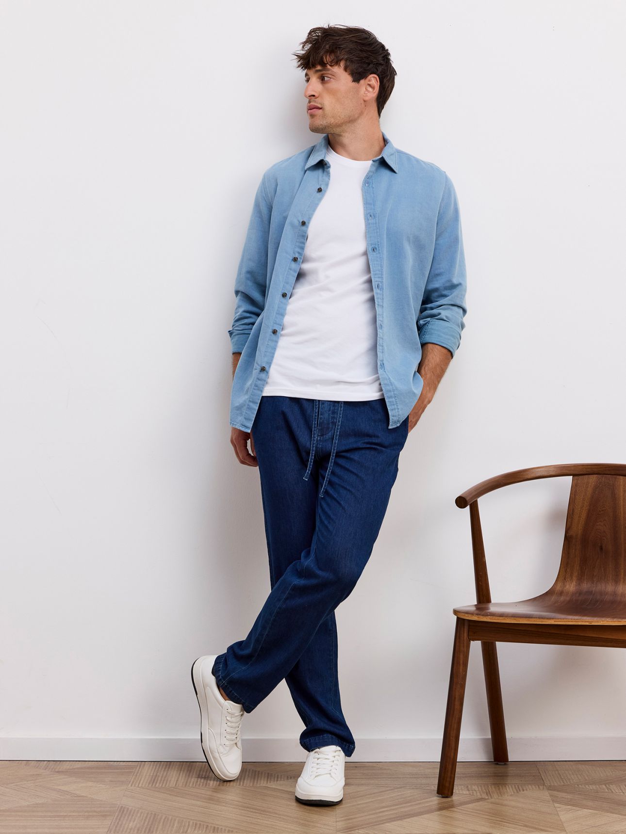 מכנסי צ’ינו דנים