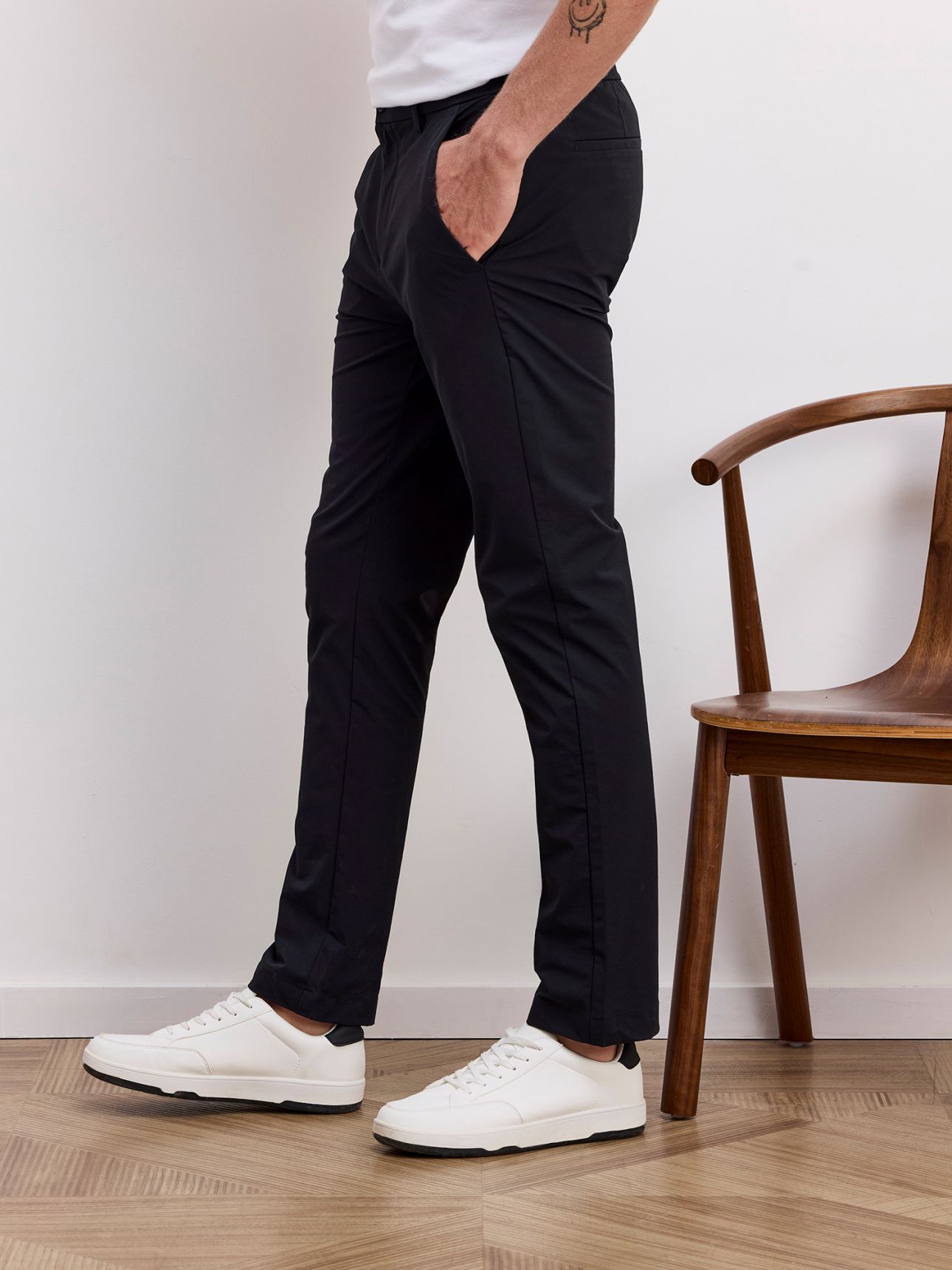 מכנסיים צ’ינו מחוייטים