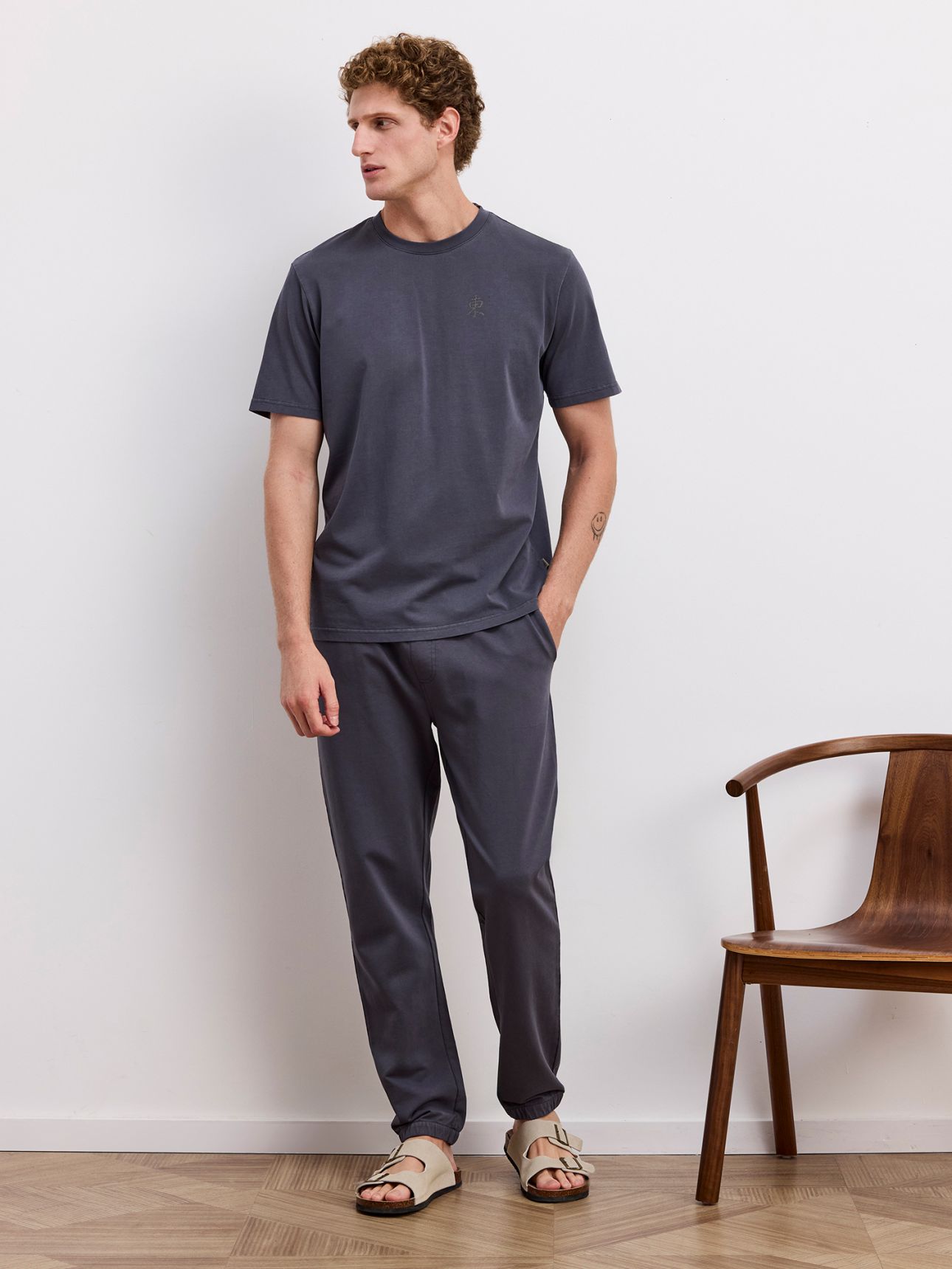 מכנסי צ’ינו טקסטורה