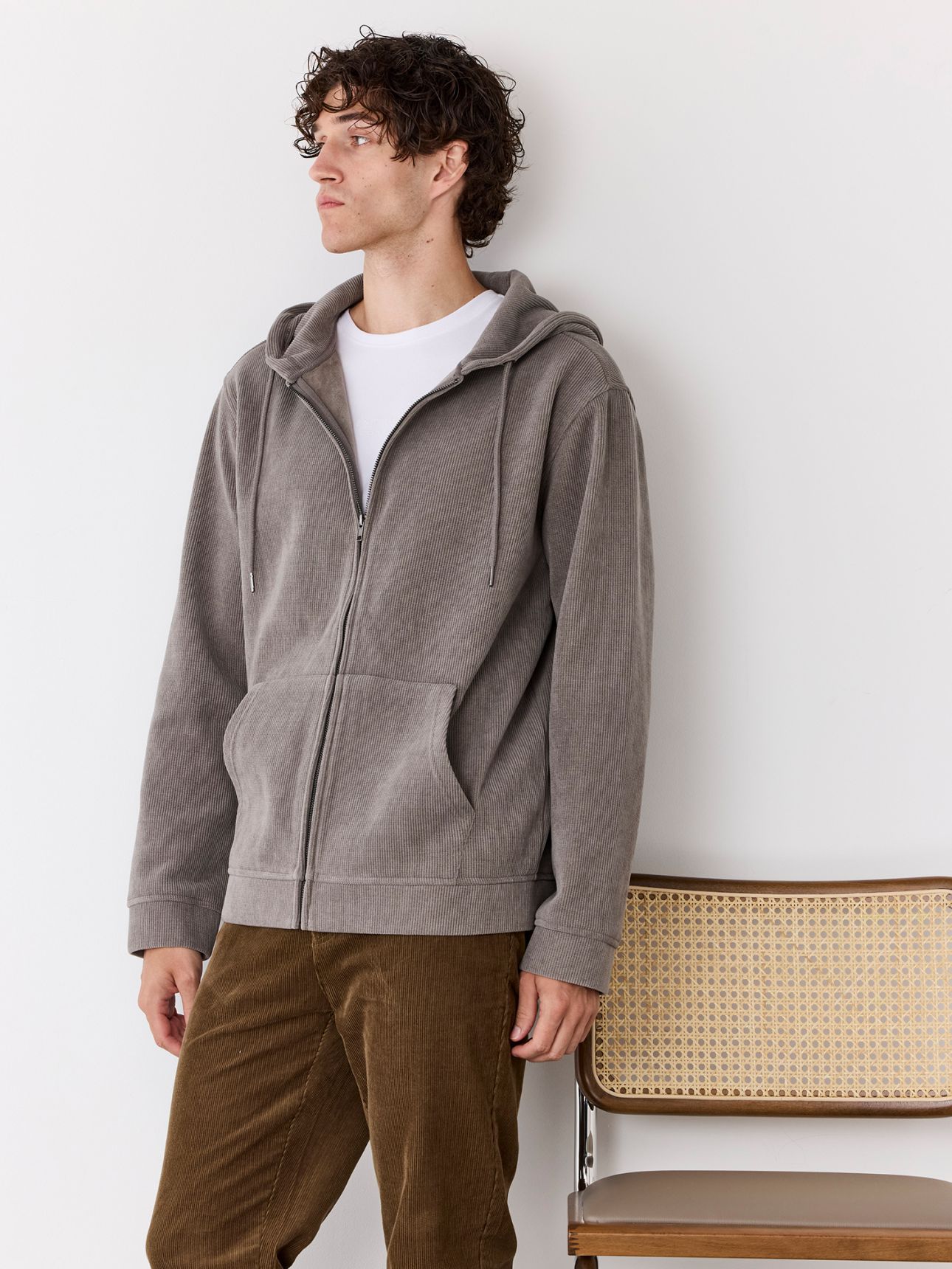 קפוצ’ון במראה קורדרוי