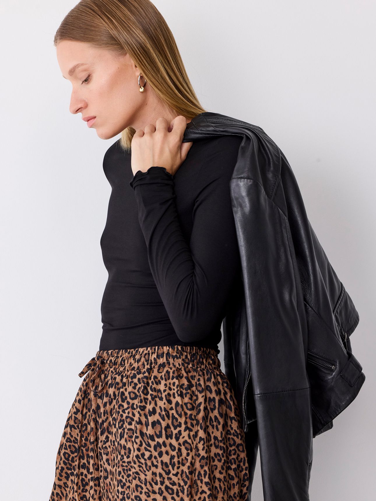 טי שירט סופט מפתח עגול