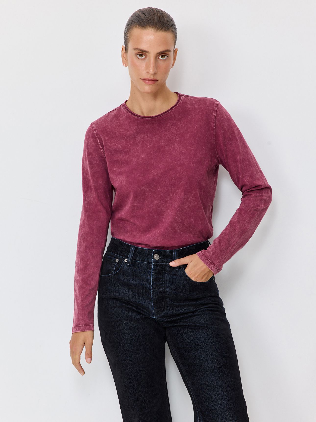 טי שירט ארוכה במראה שטוף