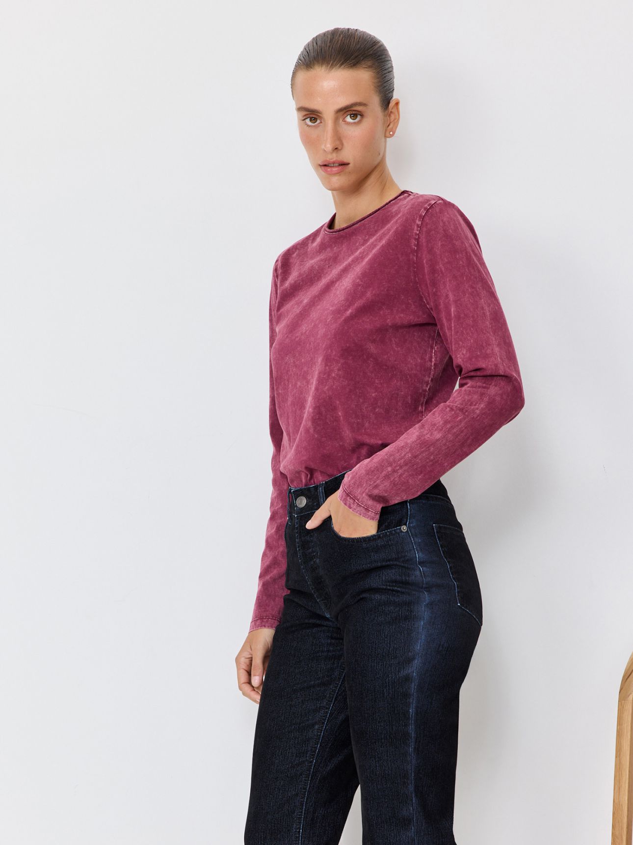 טי שירט ארוכה במראה שטוף