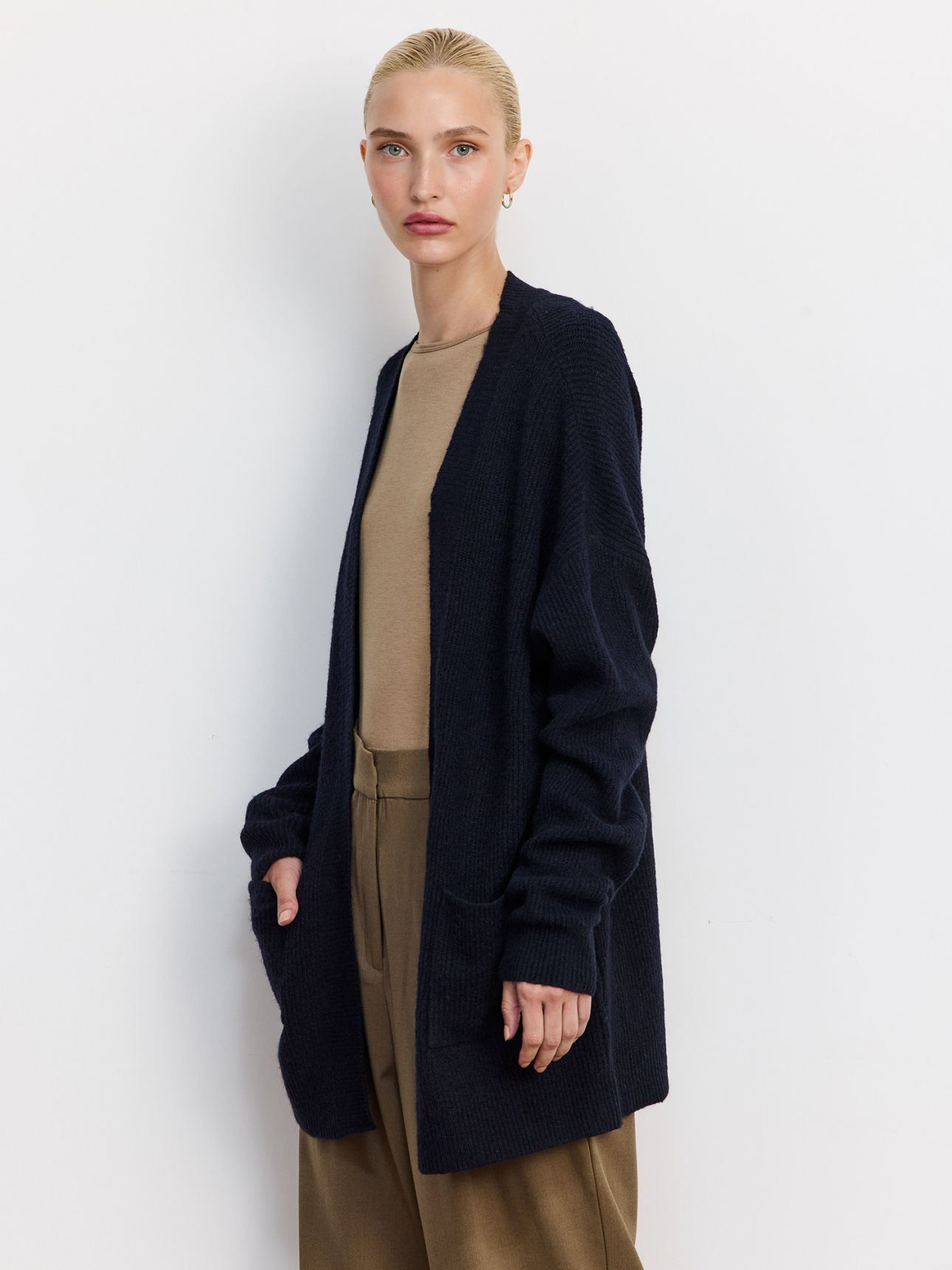 קרדיגן סרוג ארוך ממוחזר