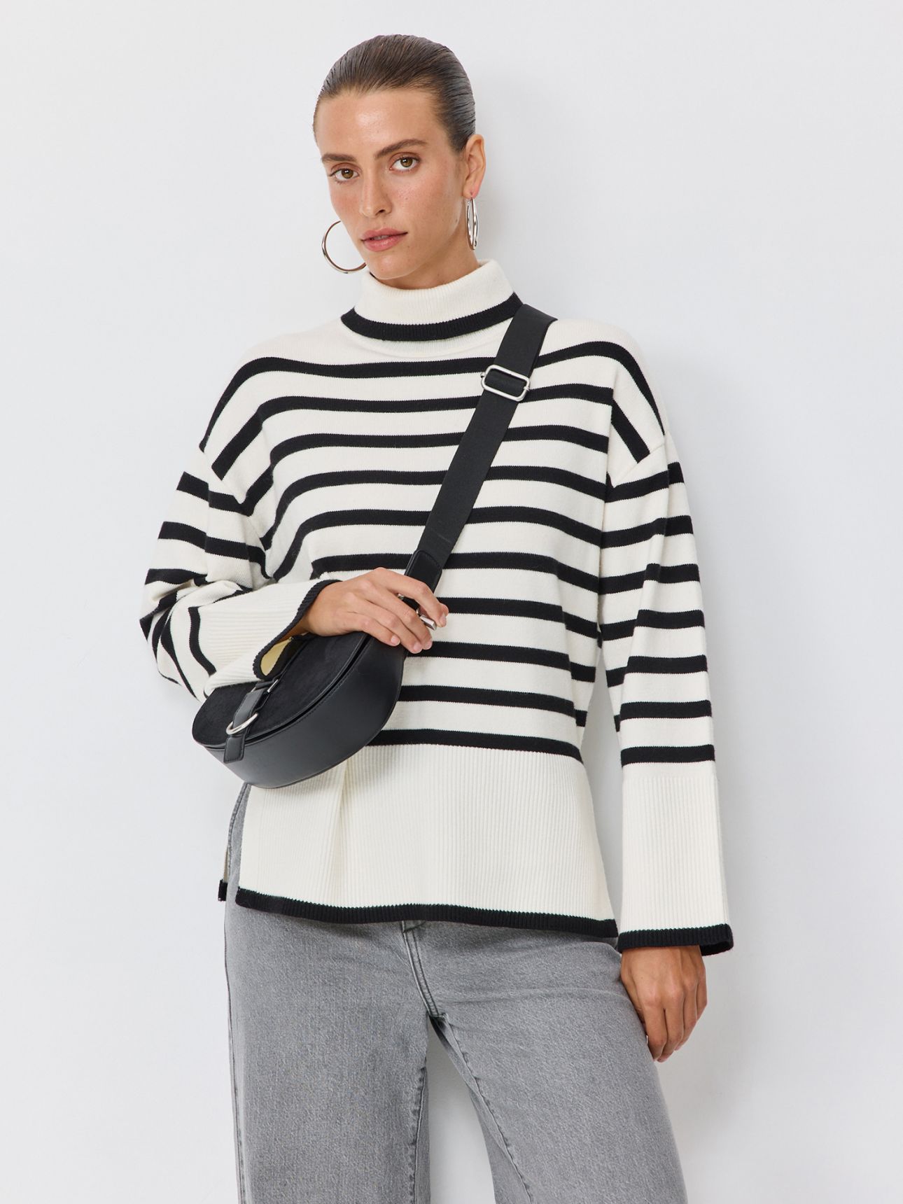 סוודר גולף פסים