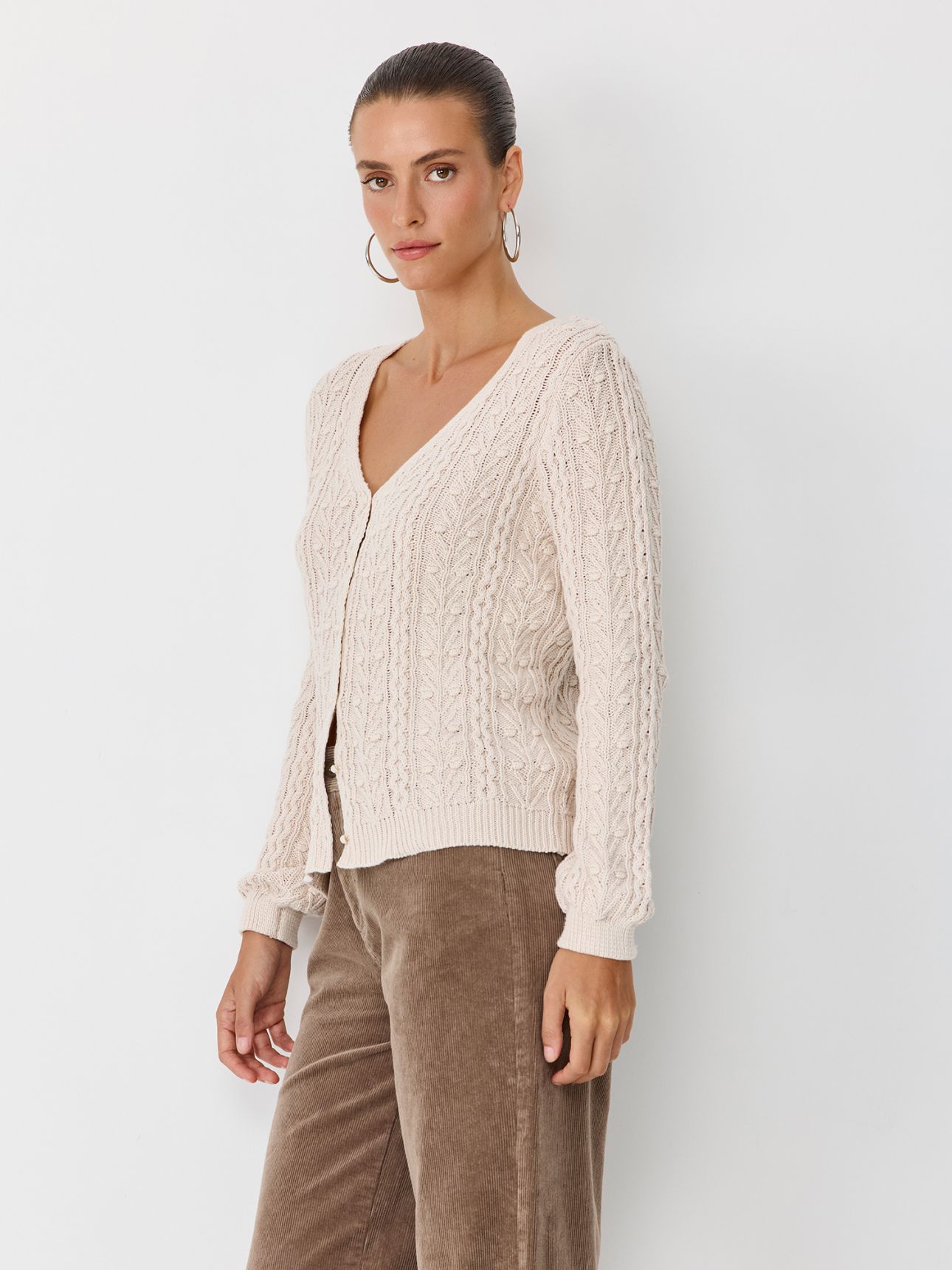 קרדיגן בסריגת קרושה