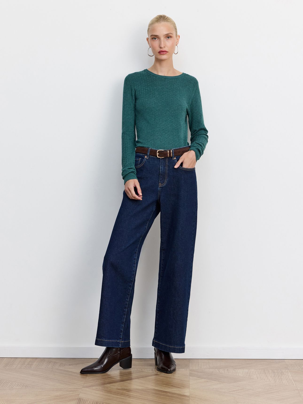 סריג ניקי ג’קארד