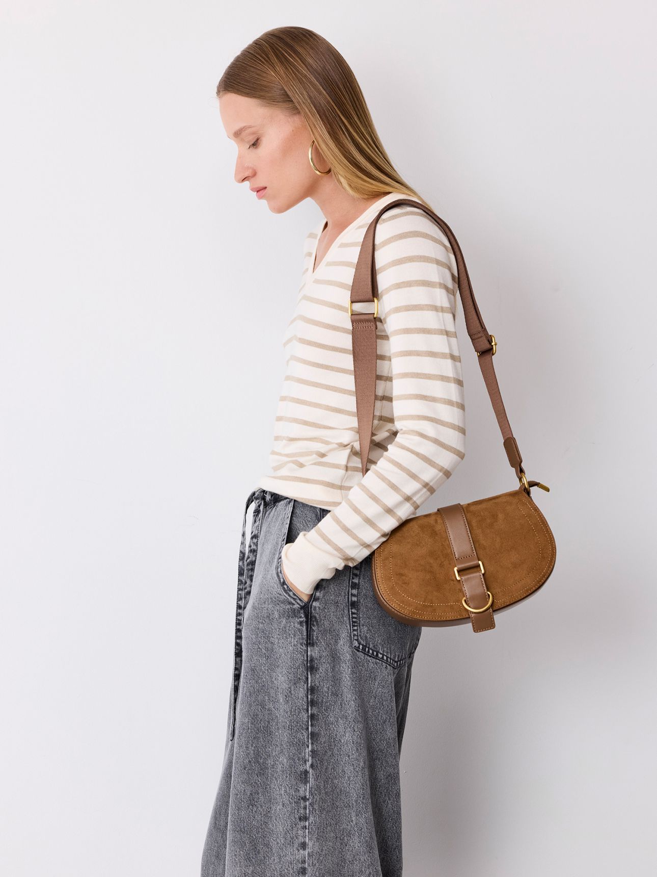 סריג וי פסים