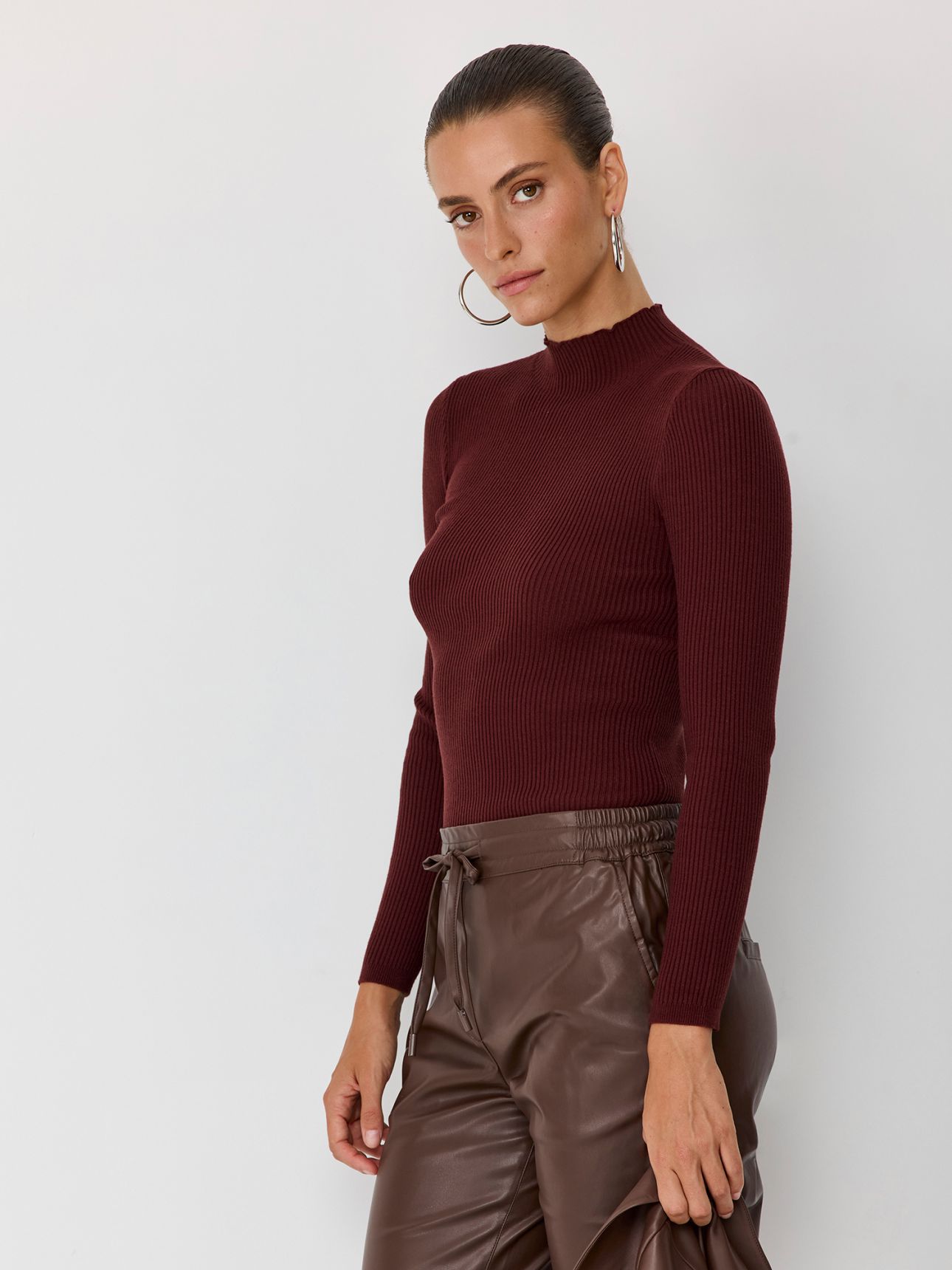 סריג ריב חצי גולף