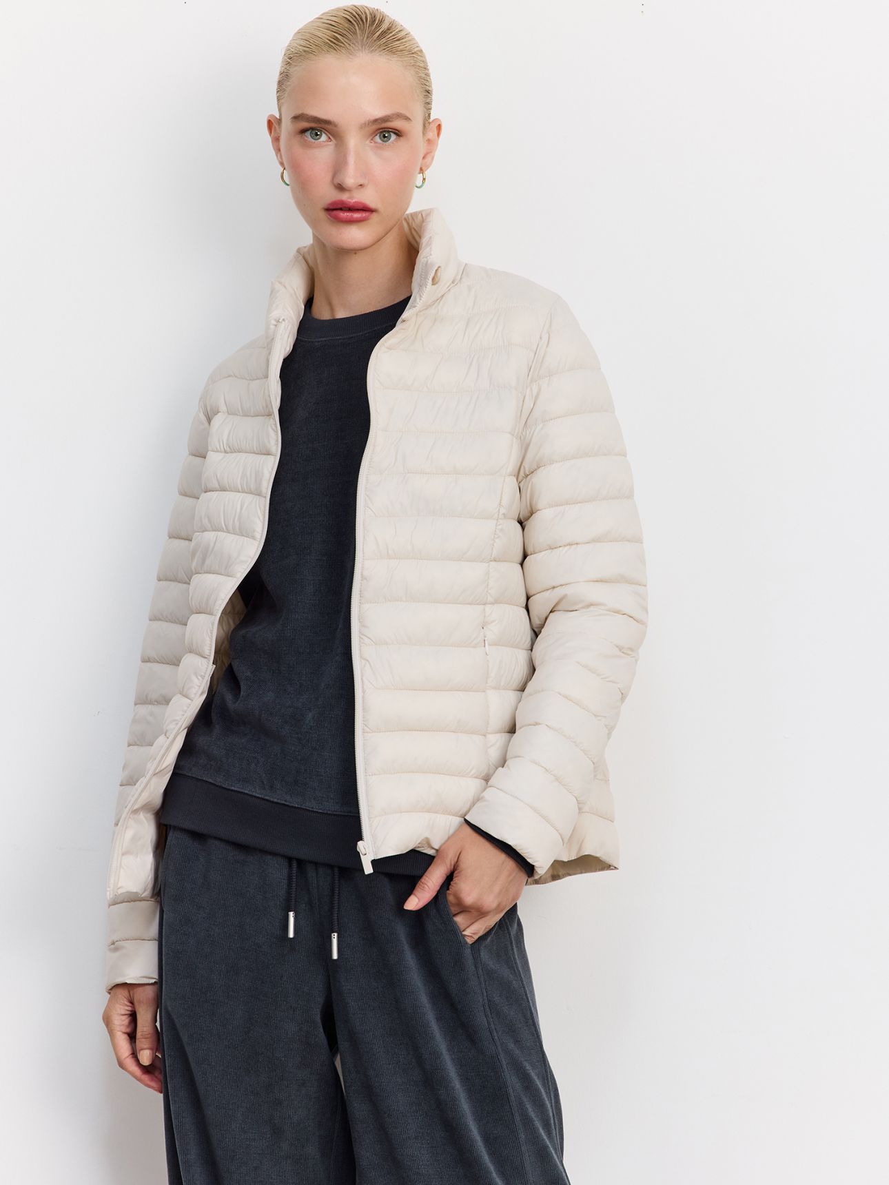 מעיל קווילט קצר