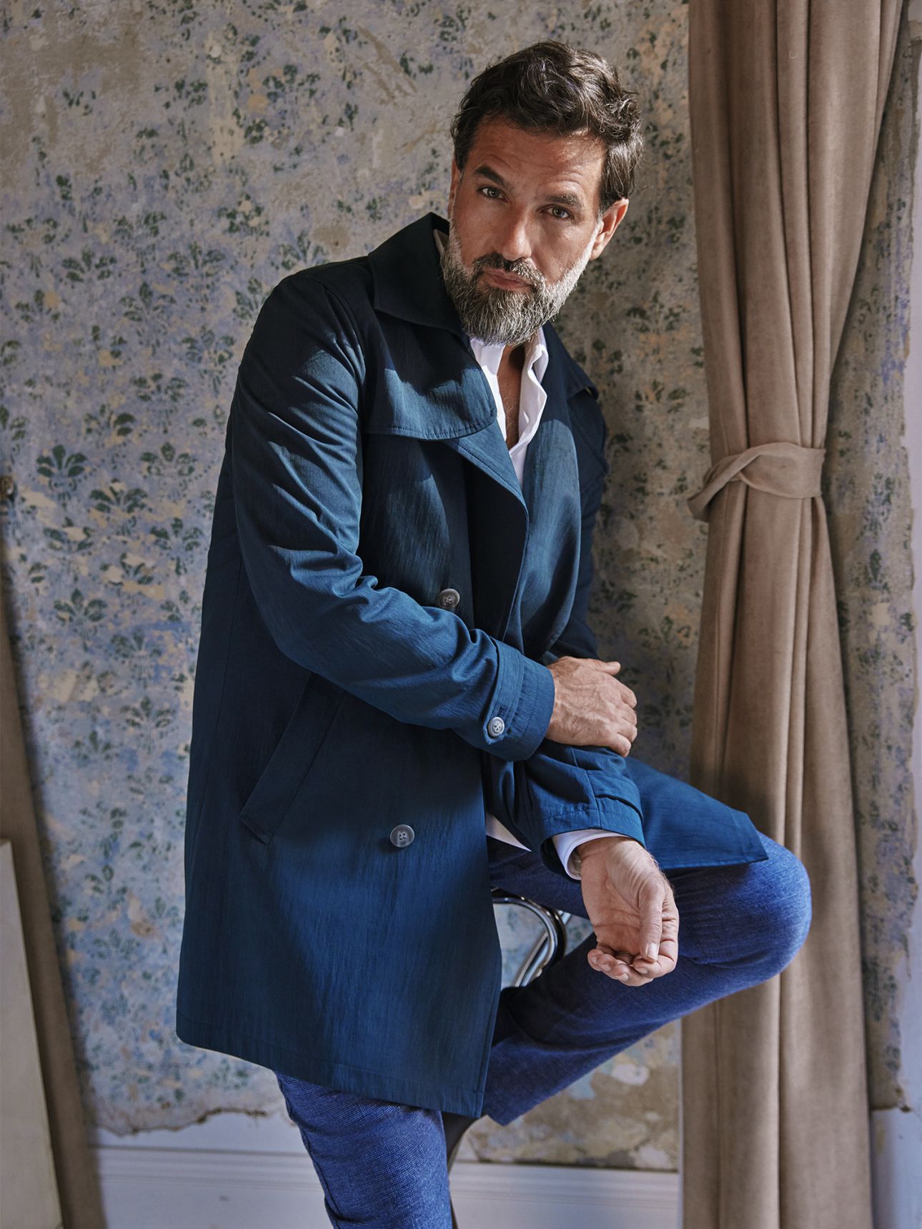 MAX MORETTI מעיל טרנץ’