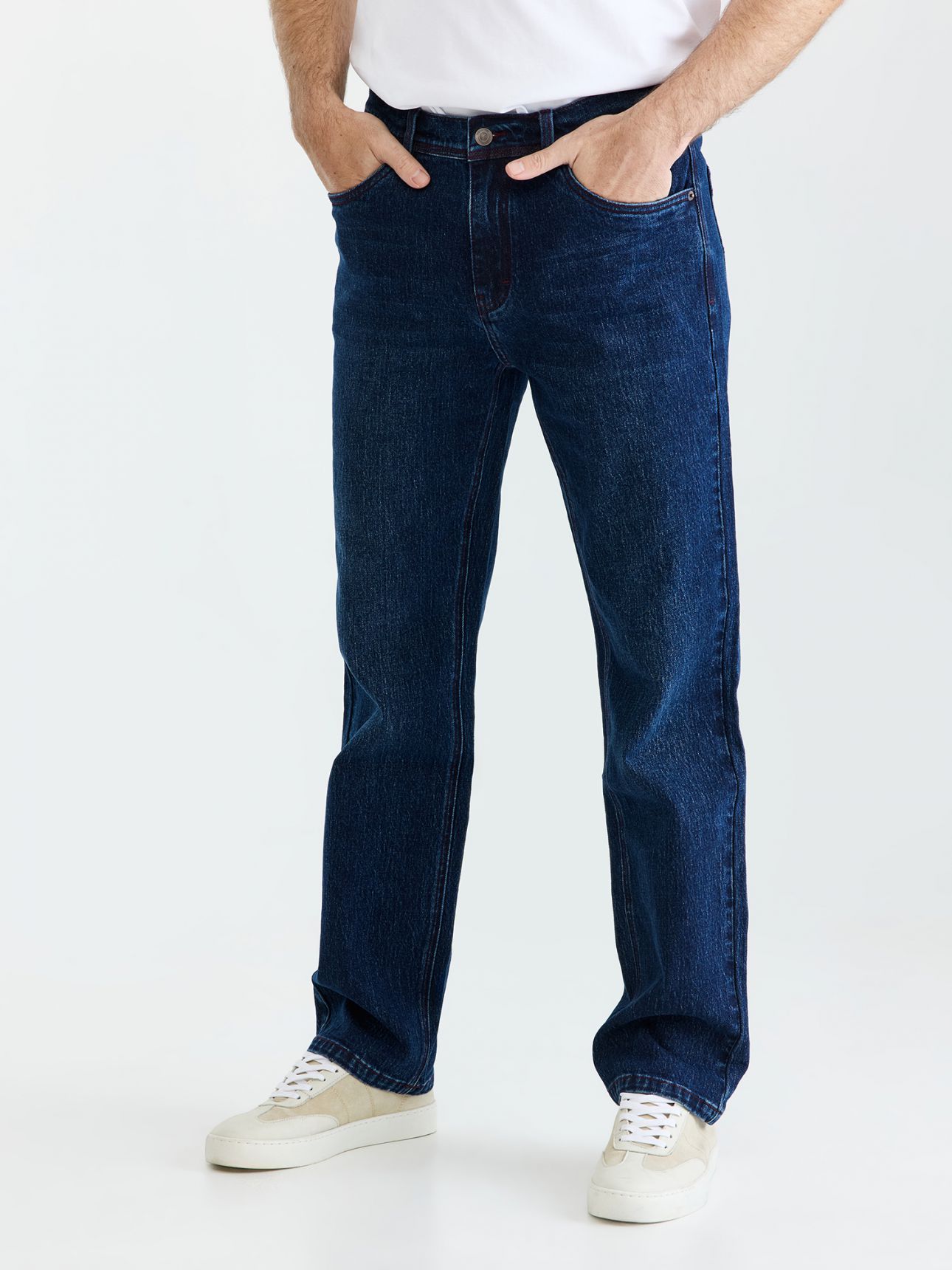 HECHTER PARIS מכנסי ג’ינס בגזרת סטרייט