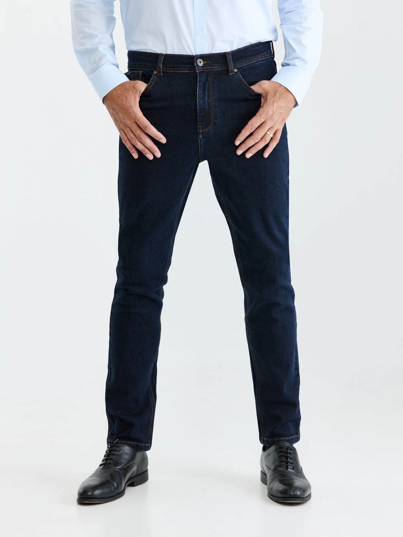 MAX MORETTI מכנסי ג’ינס פרומו בגזרת סלים