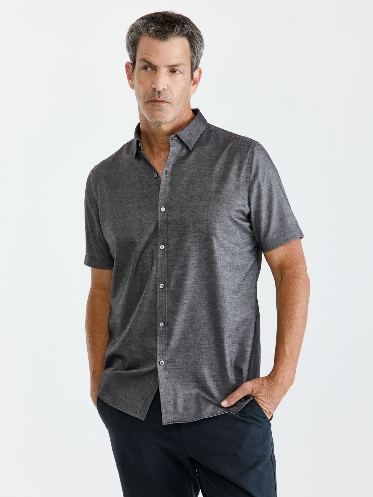 HECHTER PARIS נון איירון טוויל טקסטורה בגזרת סלים פיט