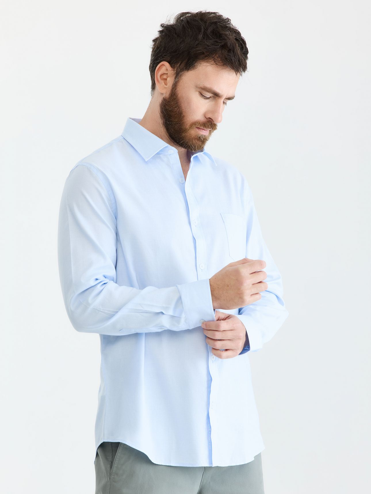 MAX MORETTI חולצת איזיקר בגזרת רגולר פיט