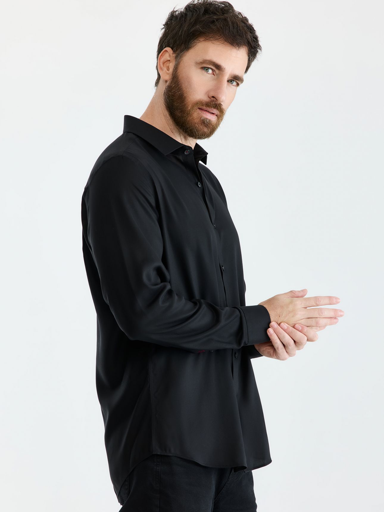 HECHTER PARIS מכופתרת NON IRON טנסל בגזרת מודרן פיט