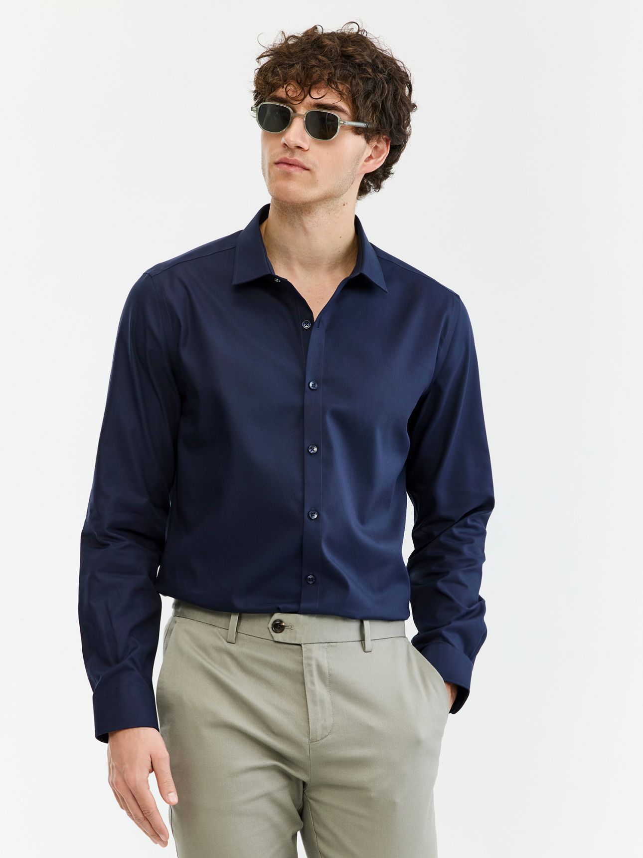 MAX MORETTI חולצה מכופתרת NON IRON טוויל בגזרת מודרן פיט