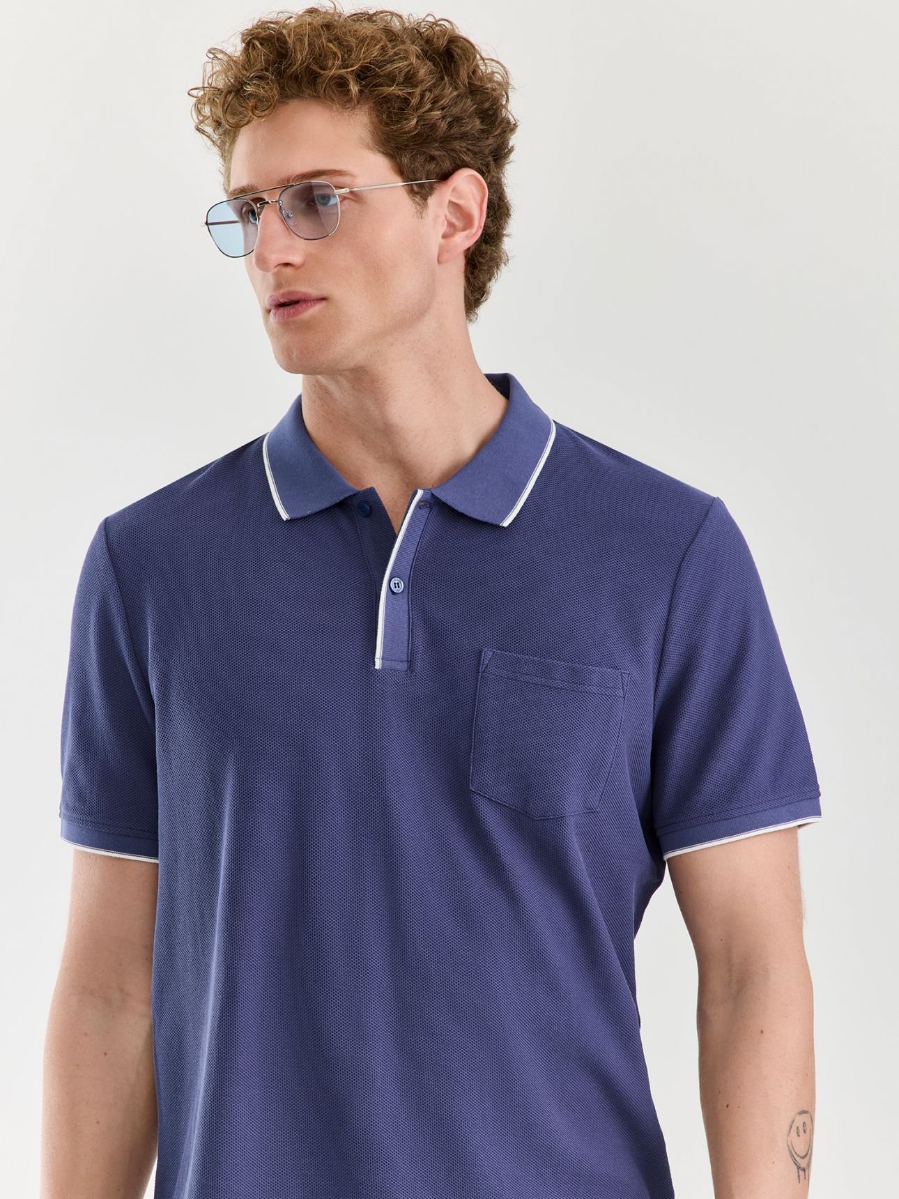 MAX MORETTI חולצת טי שירט כוורת ממורצרת