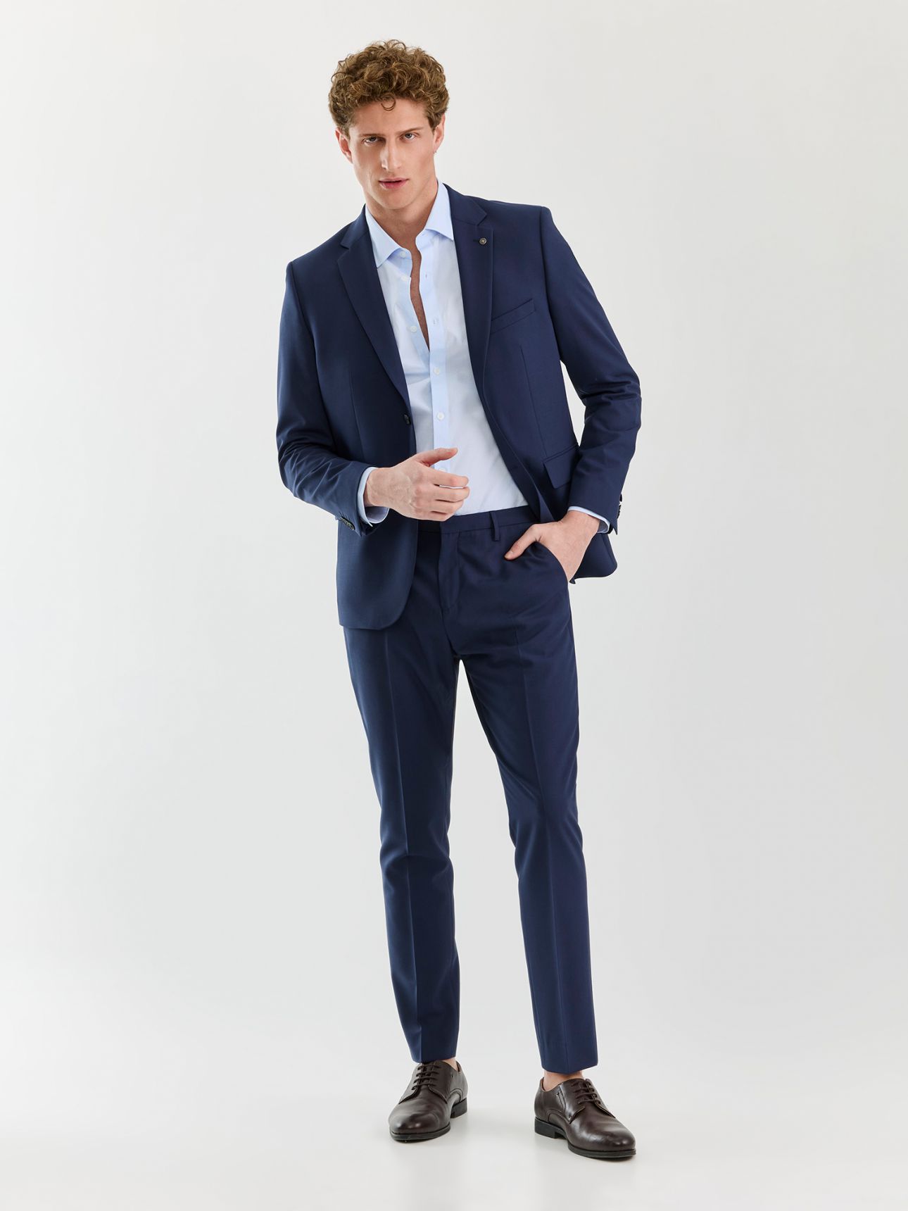 MAX MORETTI מכנסי חליפה בי סטראץ בגזרת סלים פיט